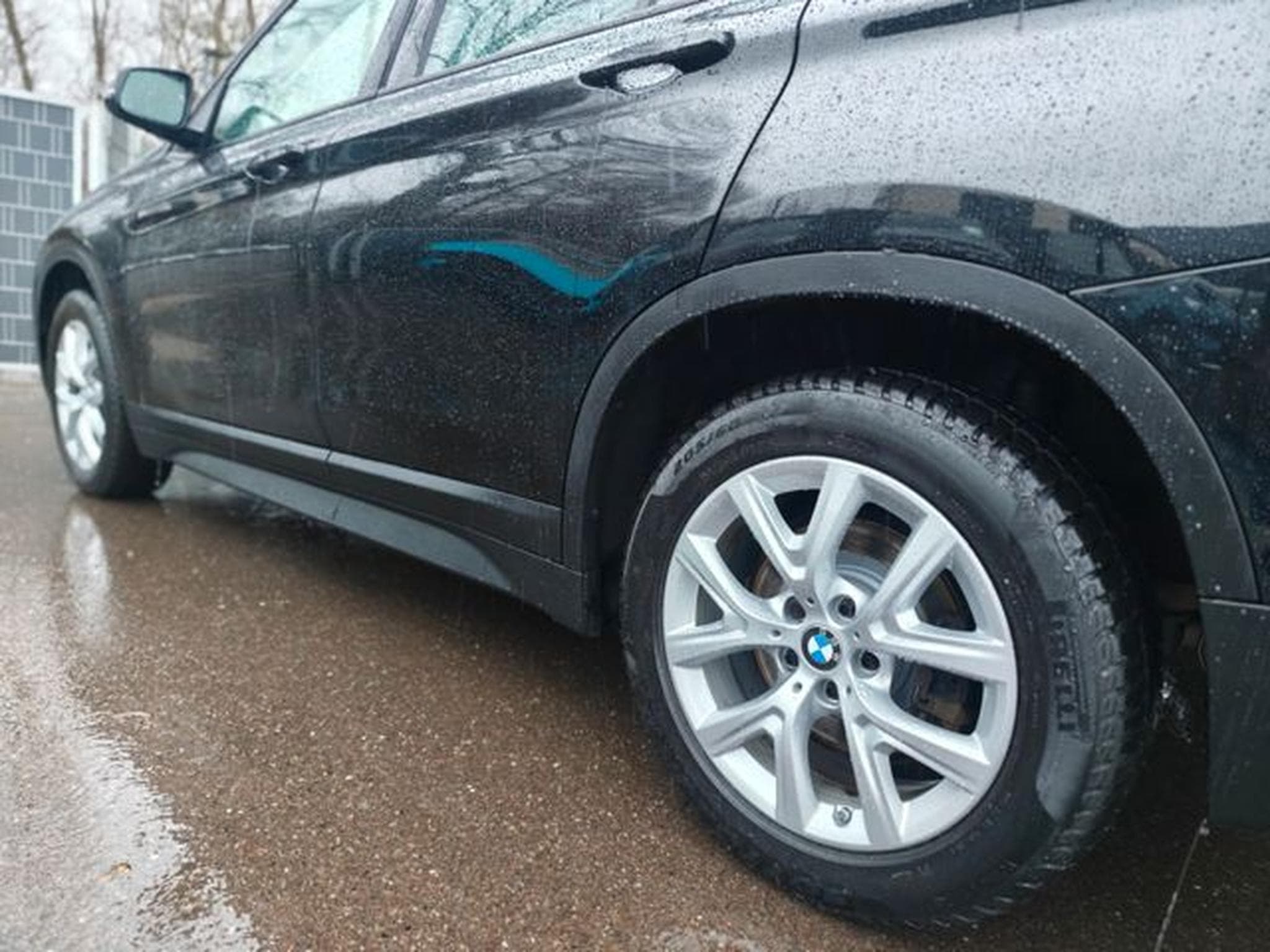 BMW X1 X1 xDRIVE*2.0D*AUT*ADVANTAGE*LED*AHK*NAVI*ASSIST (2019) - Photo 9