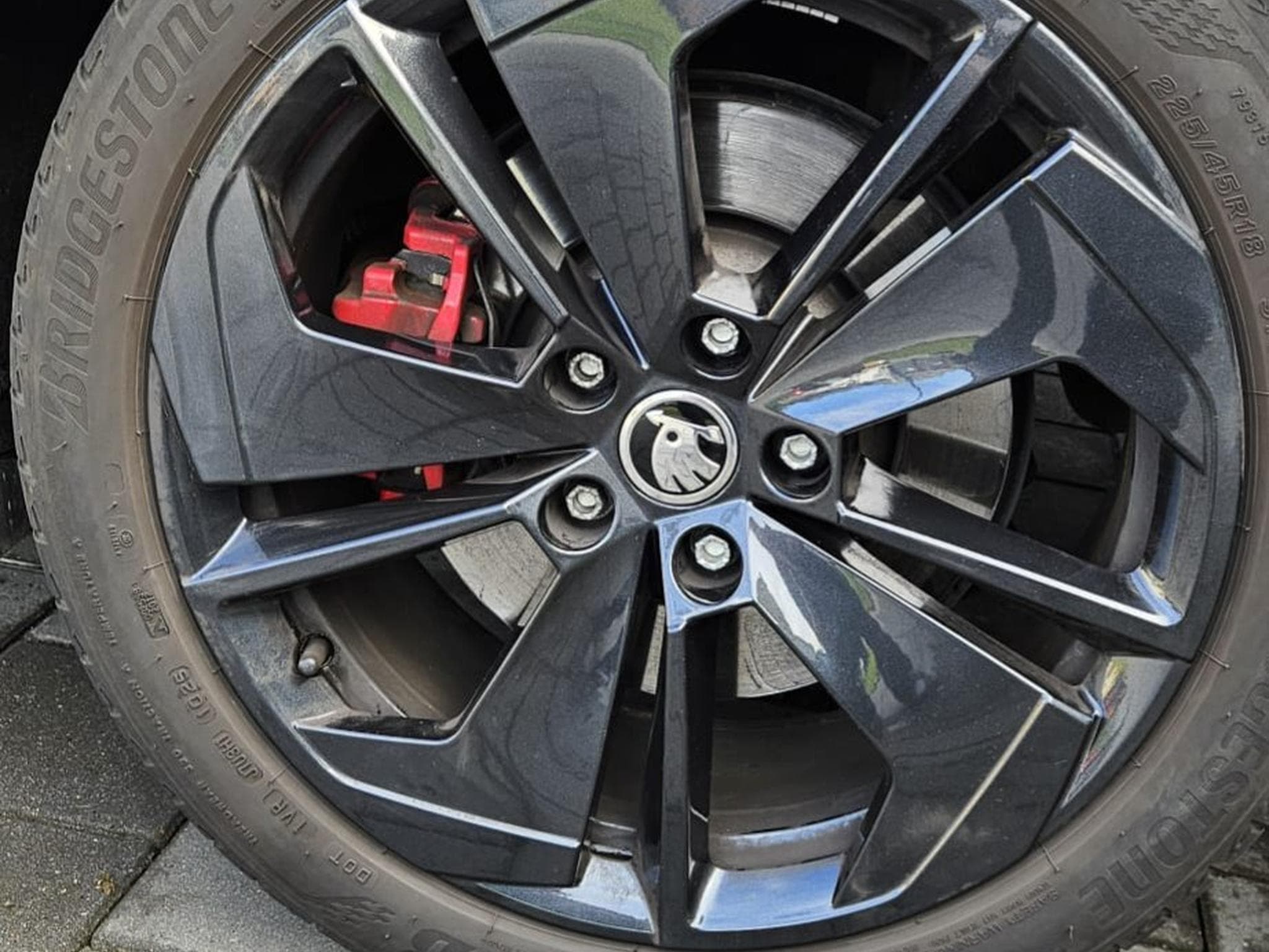 Skoda Octavia RS (2025) - Photo 4