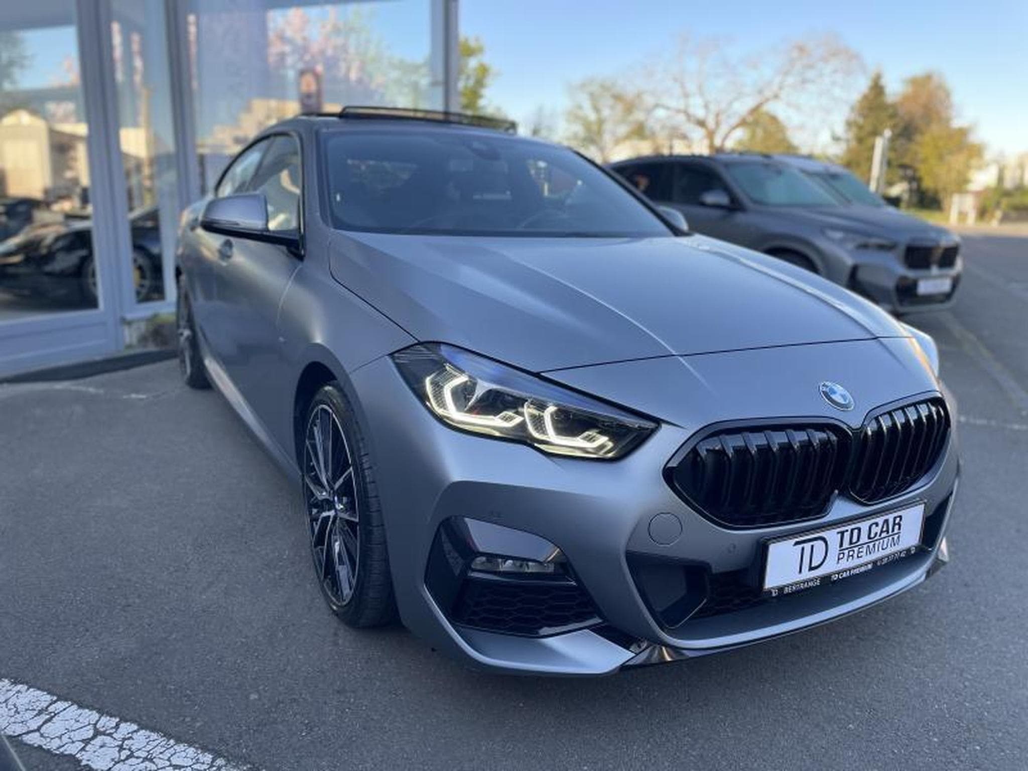BMW 218 Gran Coupé i Pack M Auto Frozen Grey Toit Ouvrant (2024) - Photo 3