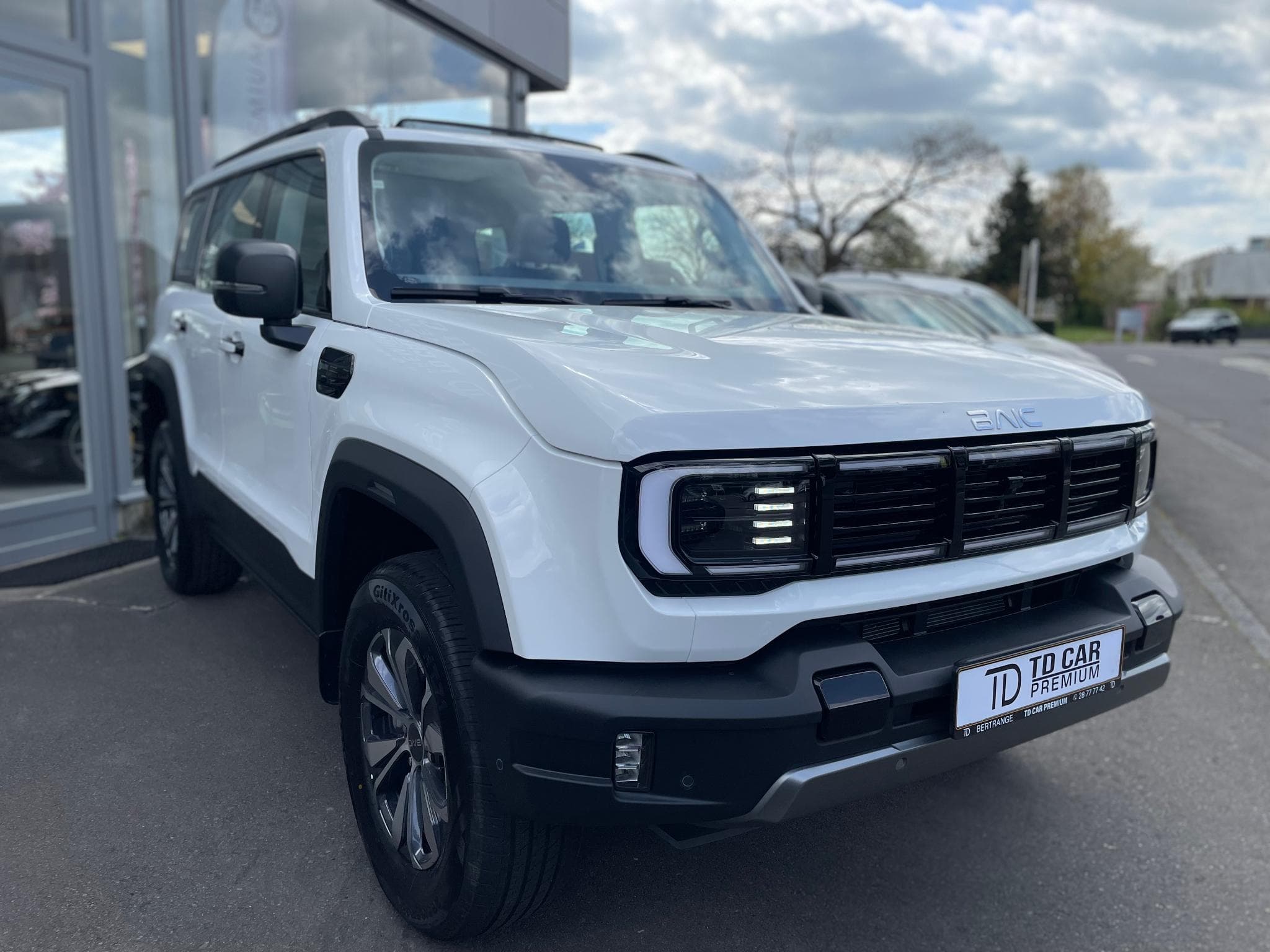Baic BJ40 1.5 Turbo Auto 4x4 (2027) - Photo 3