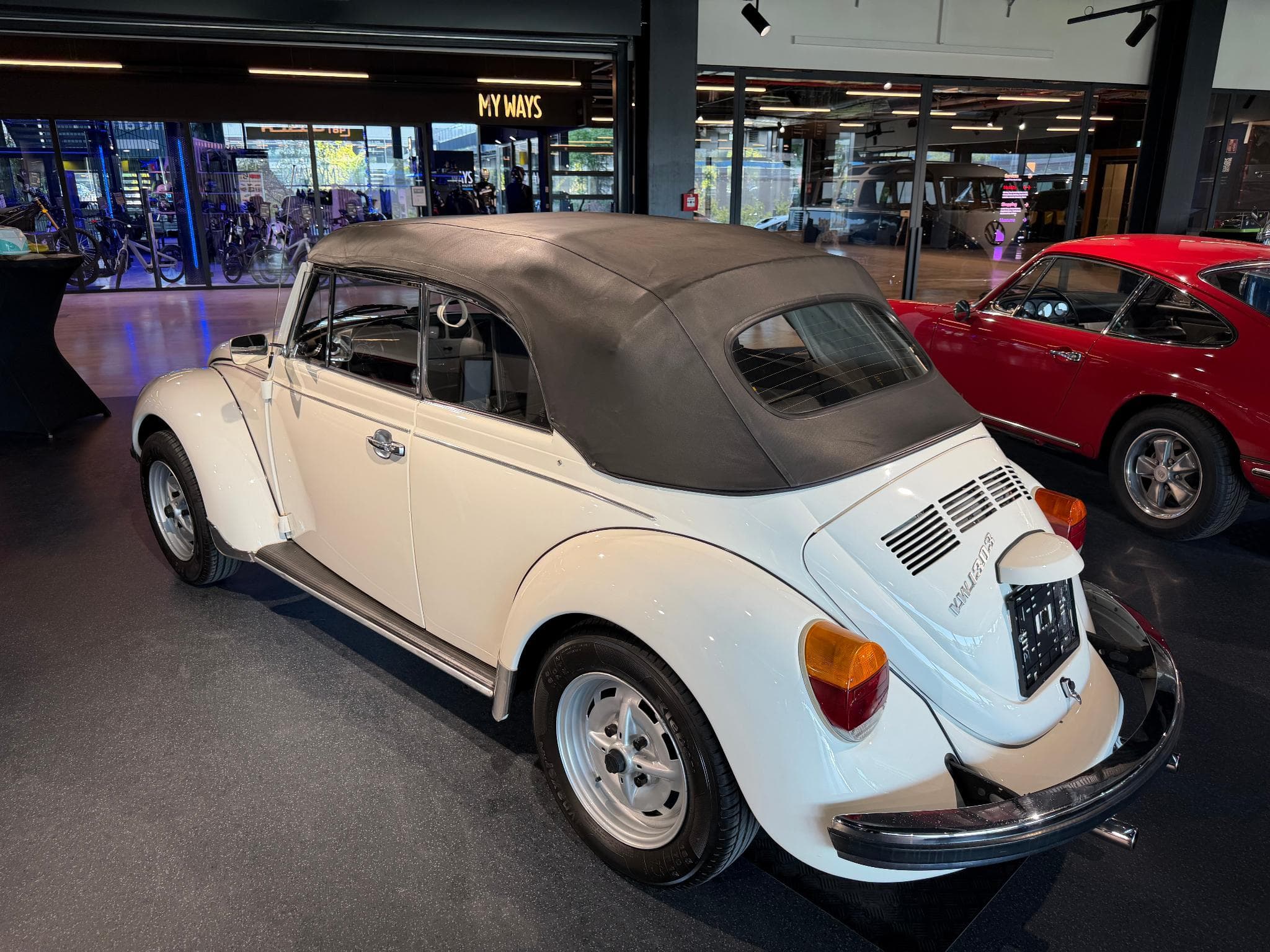 VW Coccinelle 1303 LS 1.6 (1979) - Photo 13