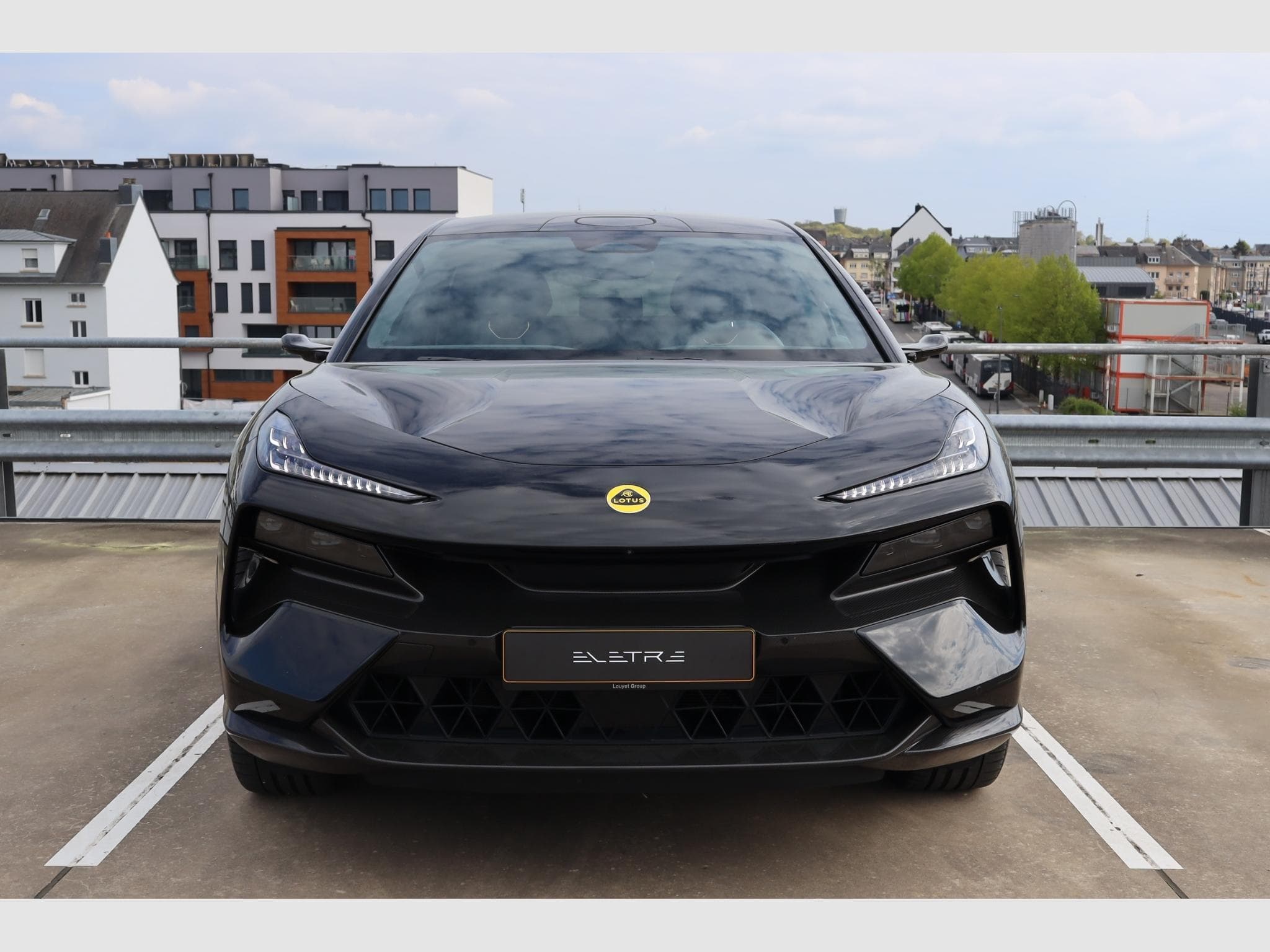 Lotus Eletre R (2024) - Photo 2