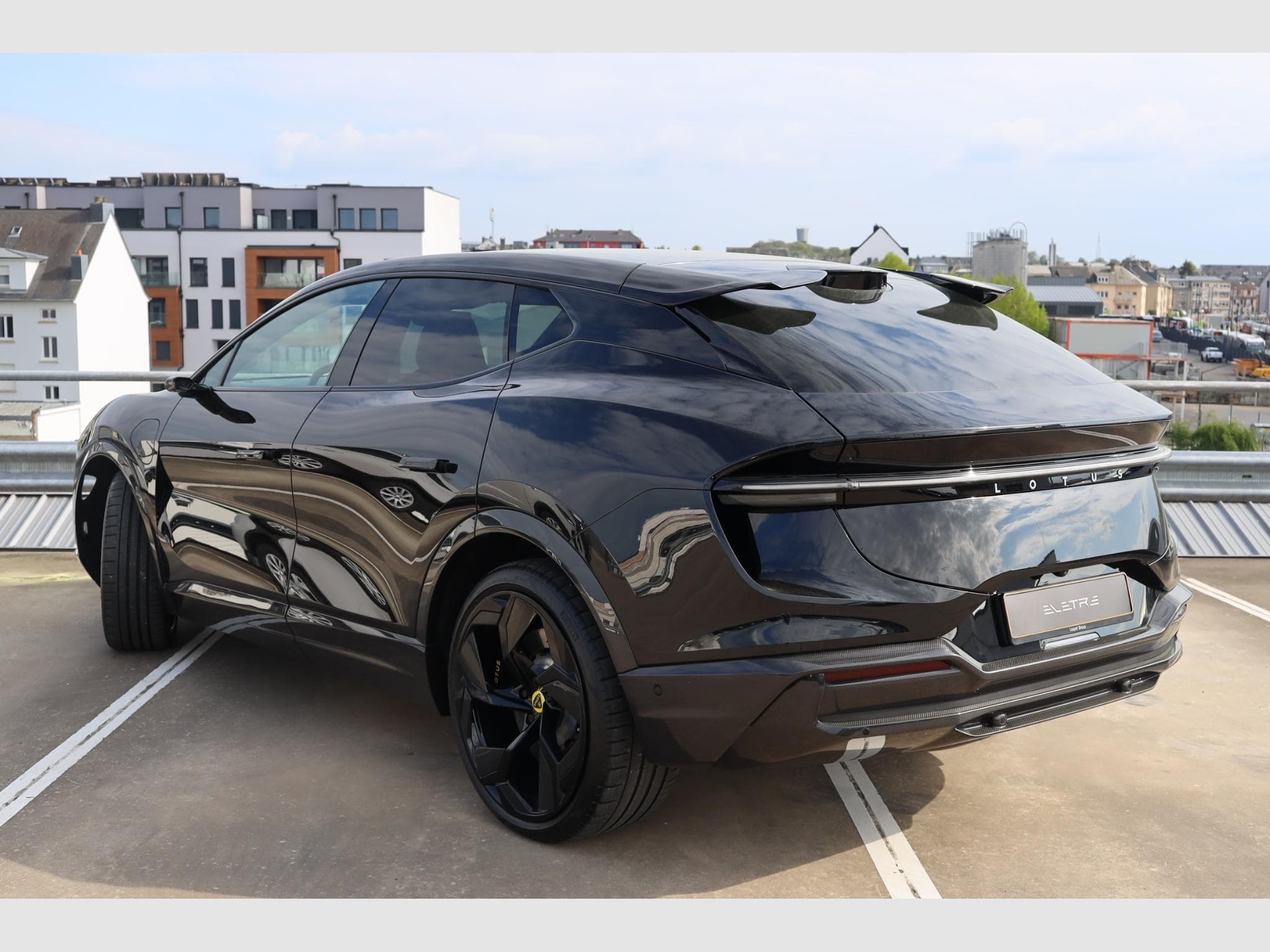 Lotus Eletre R (2024) - Photo 4
