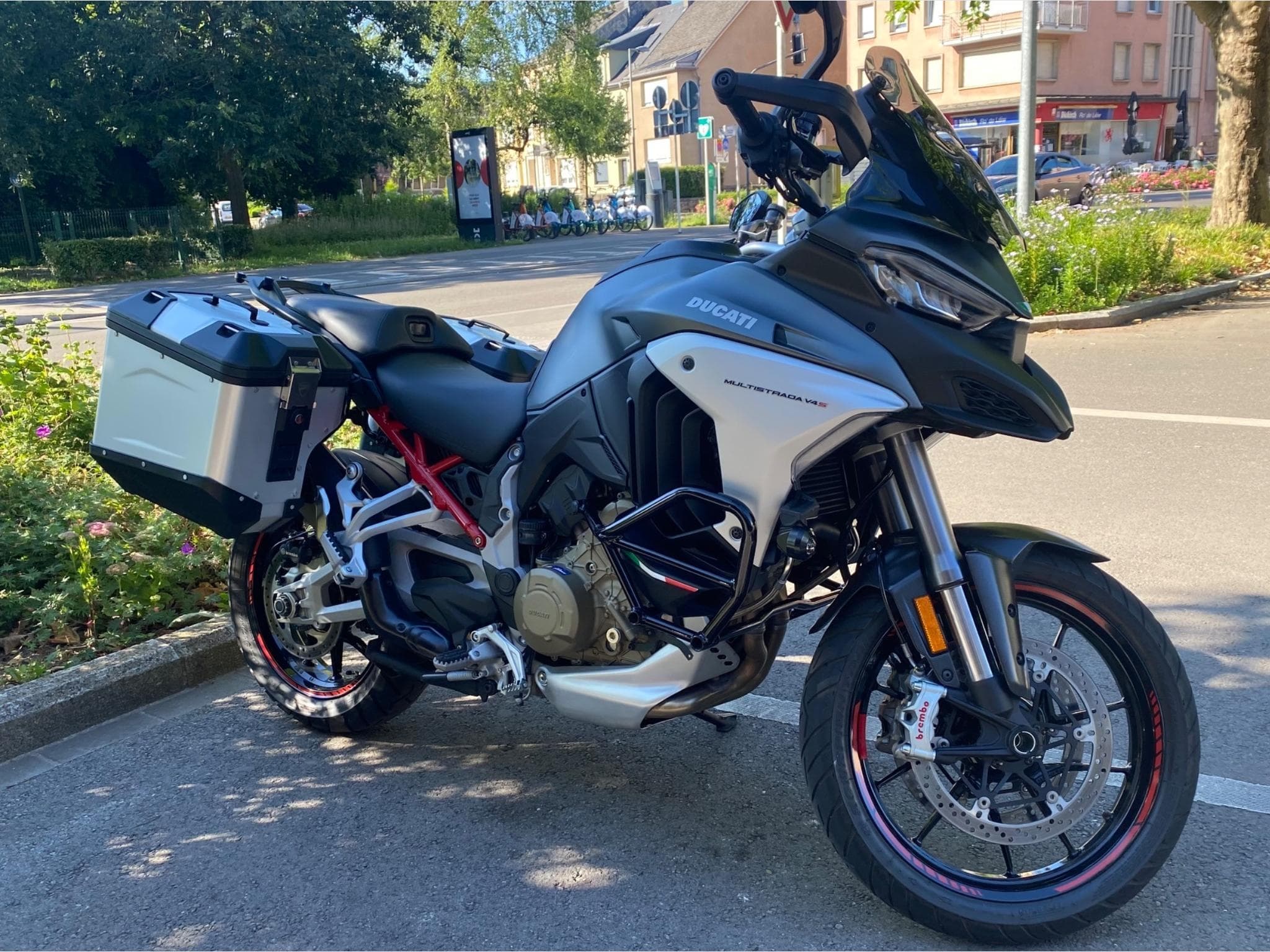 Ducati Multistrada V4S Full Akrapovic Radar TOP CASE (2022) - Photo 3