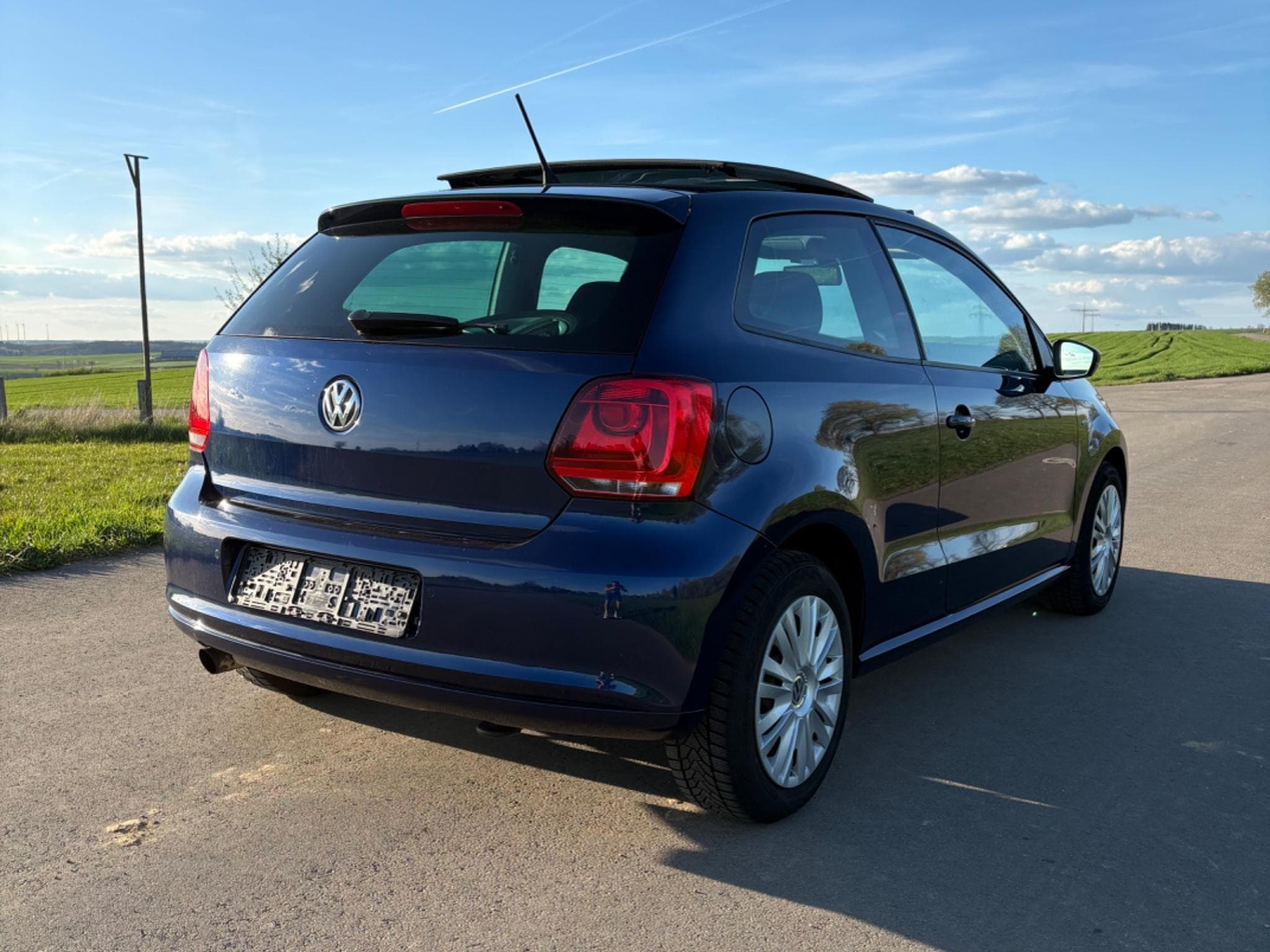 VW Polo Life (2013) - Photo 2