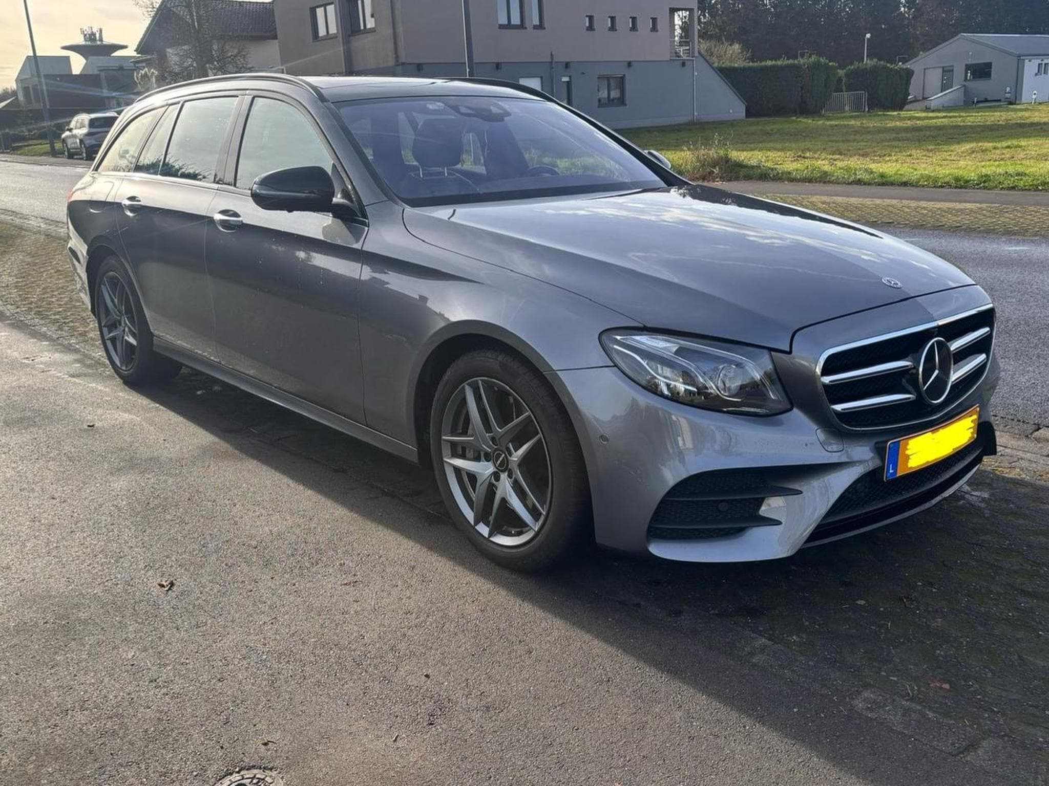 Mercedes E 400 (2017) - Photo 2