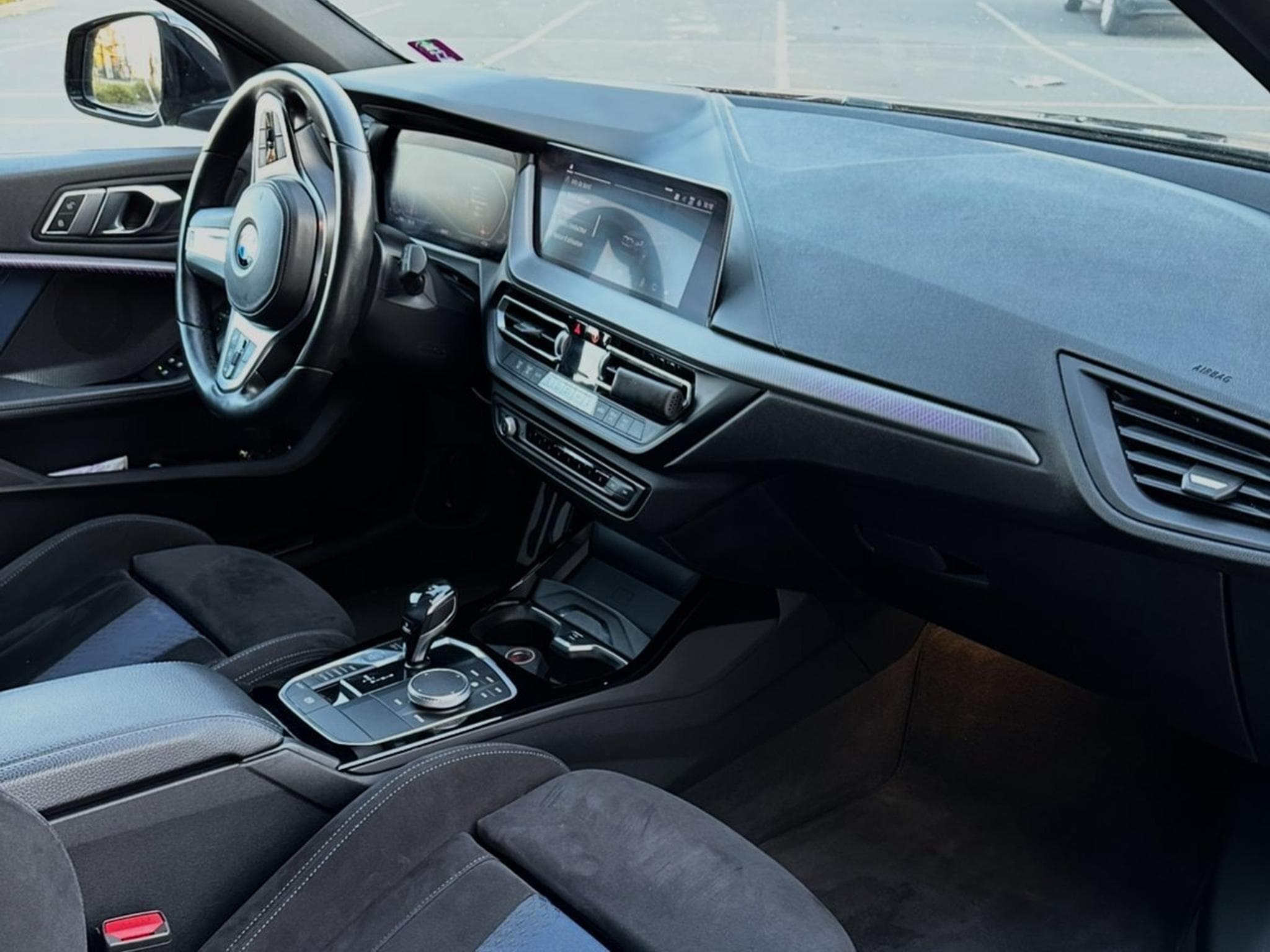 BMW 118 PACK M (2019) - Photo 2