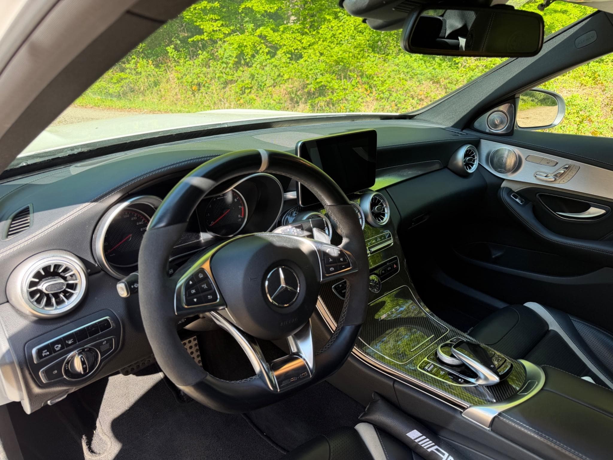 Mercedes C 63 AMG S (2016) - Photo 4