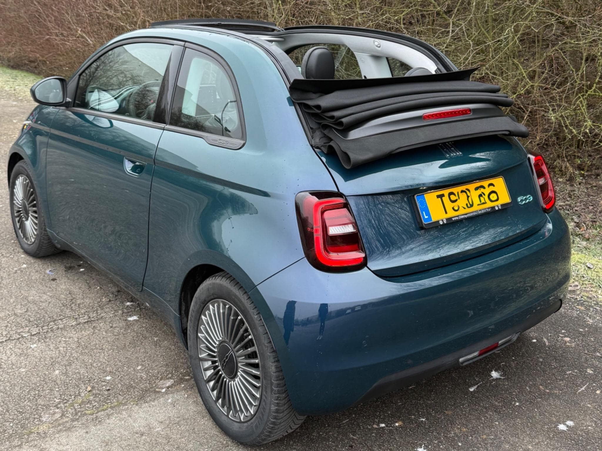Fiat 500 E Cabrio (2022) - Photo 3