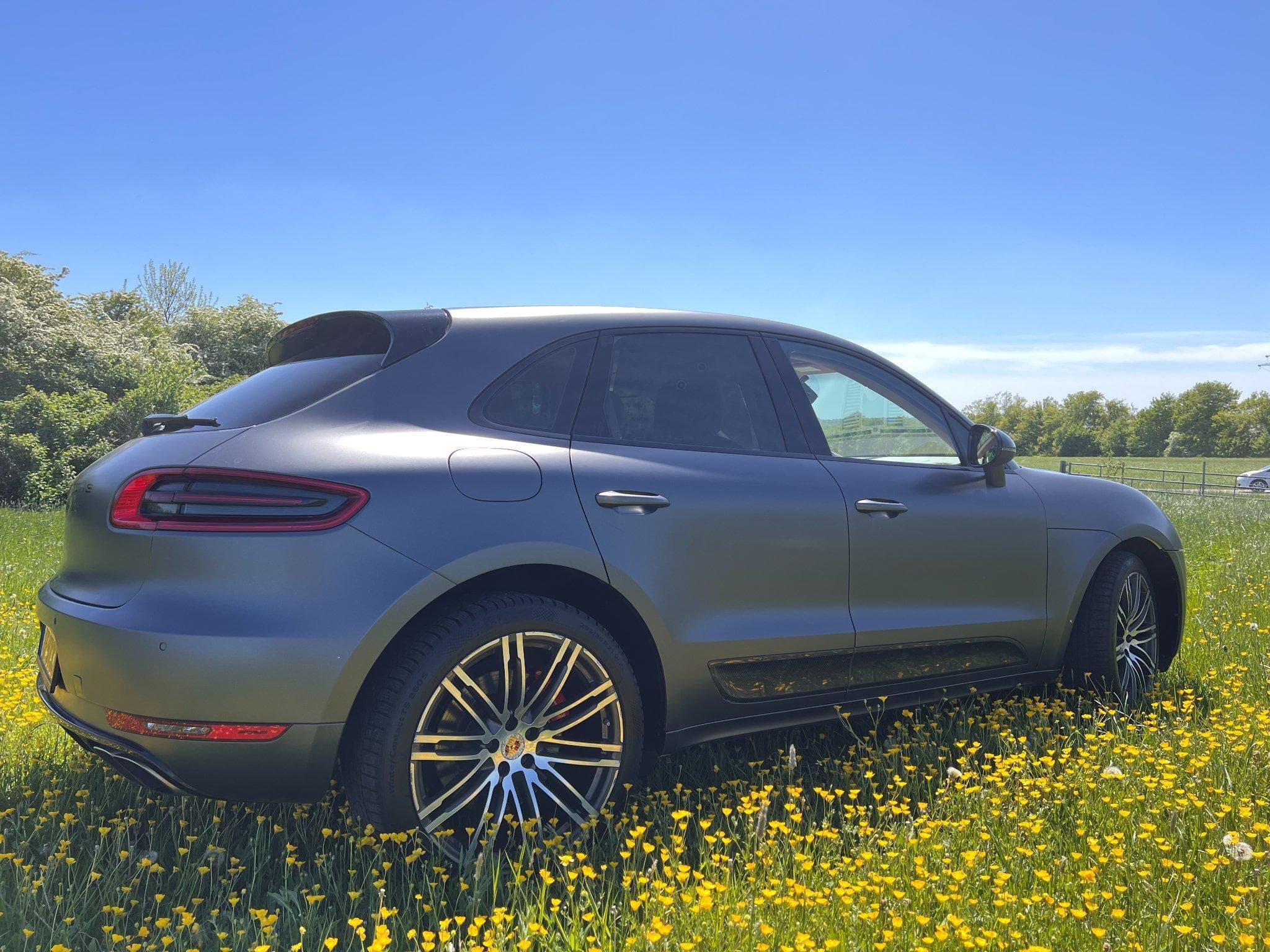 Porsche Macan TURBO (2015) - Photo 5
