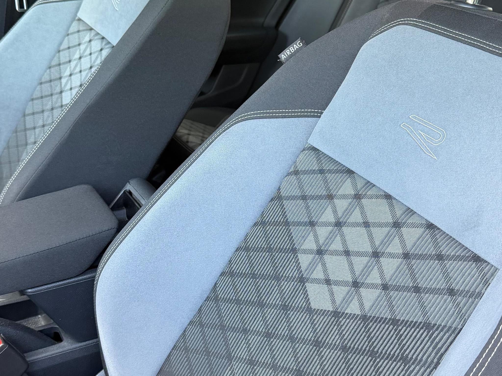 VW Polo R Line (2021) - Photo 6