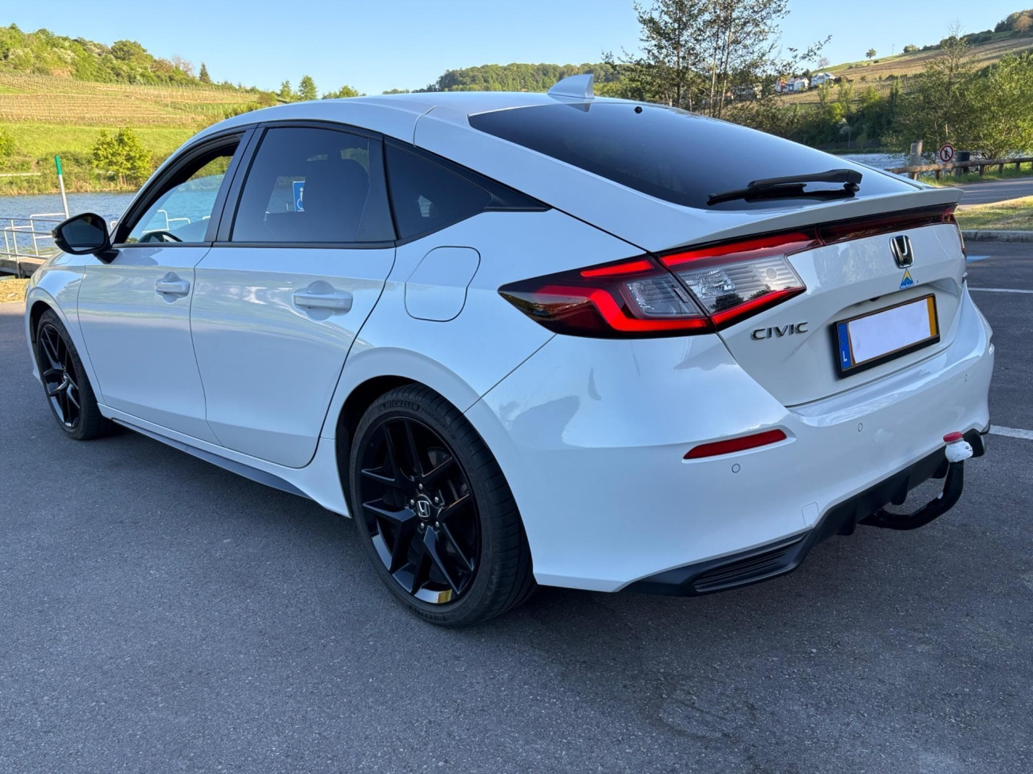 Honda Civic -25 % e:HEV, SPORT, 184 PS, attache r. (2022) - Photo 1