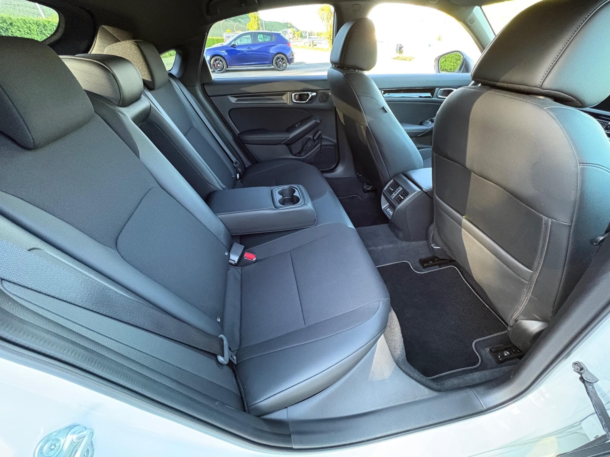 Honda Civic -25 % e:HEV, SPORT, 184 PS, attache r. (2022) - Photo 13