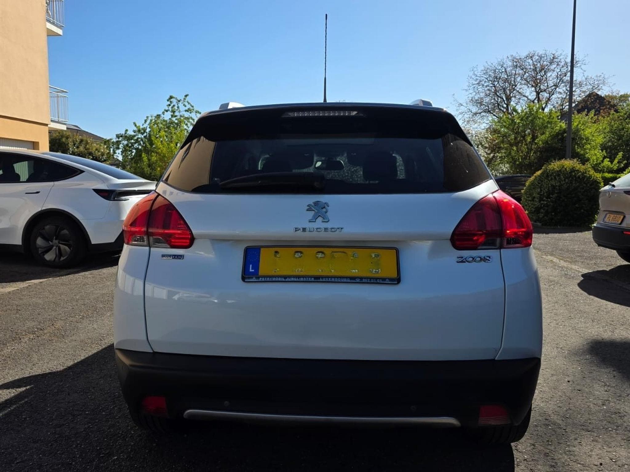 Peugeot 2008 Allure (2016) - Photo 1