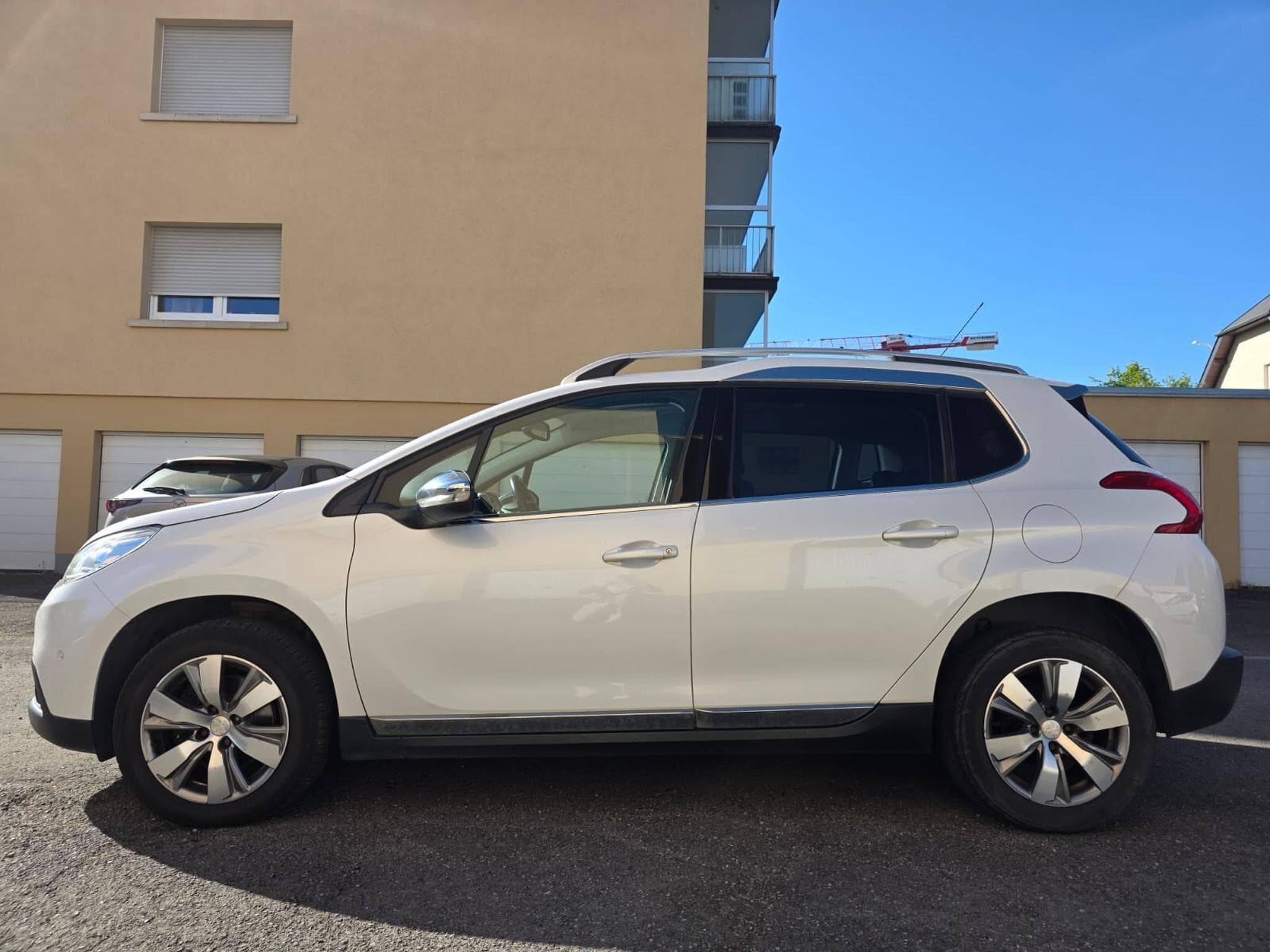 Peugeot 2008 Allure (2016) - Photo 7