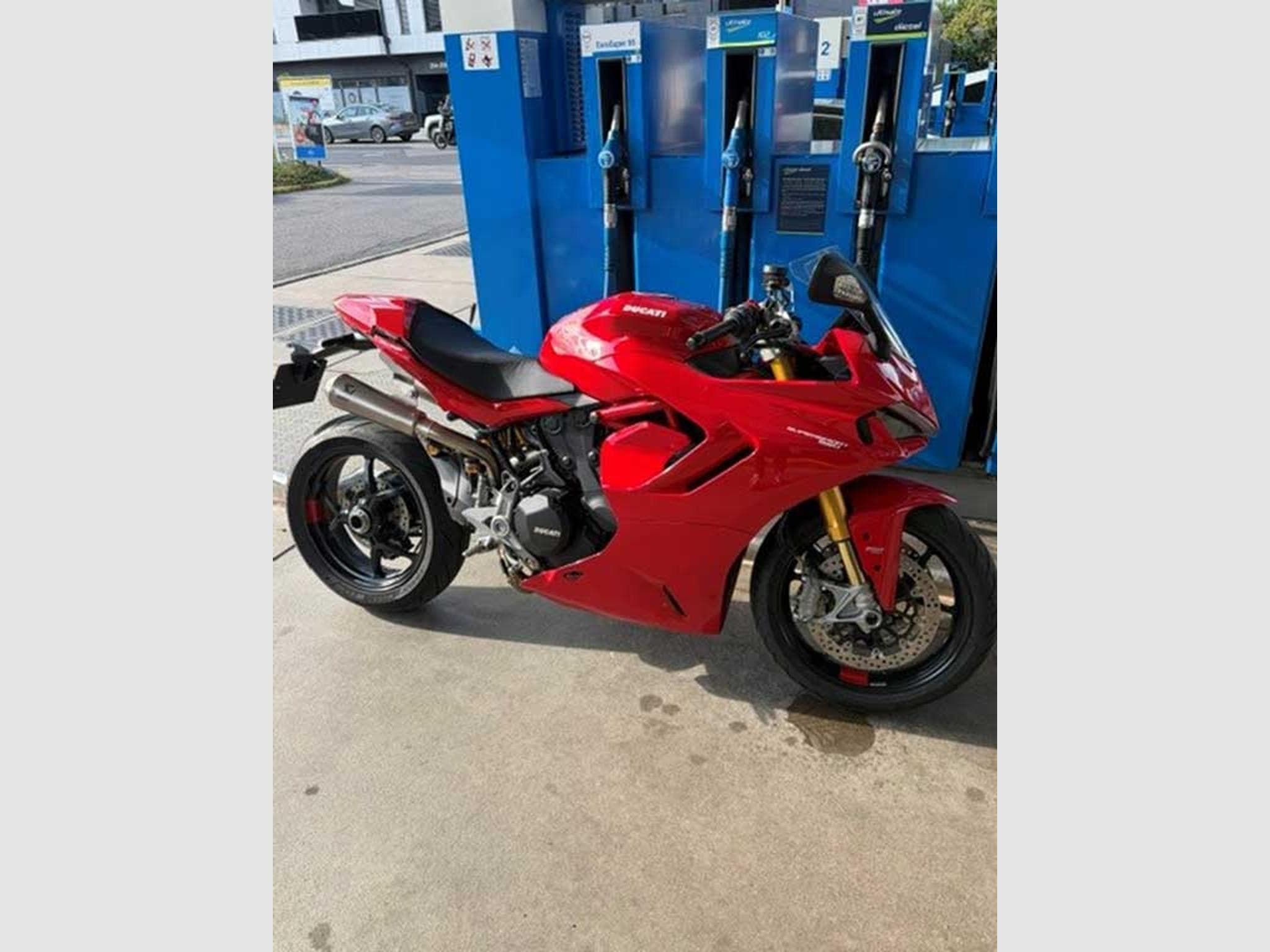 Ducati SuperSport Super Sport 950S (2024) - Photo 6