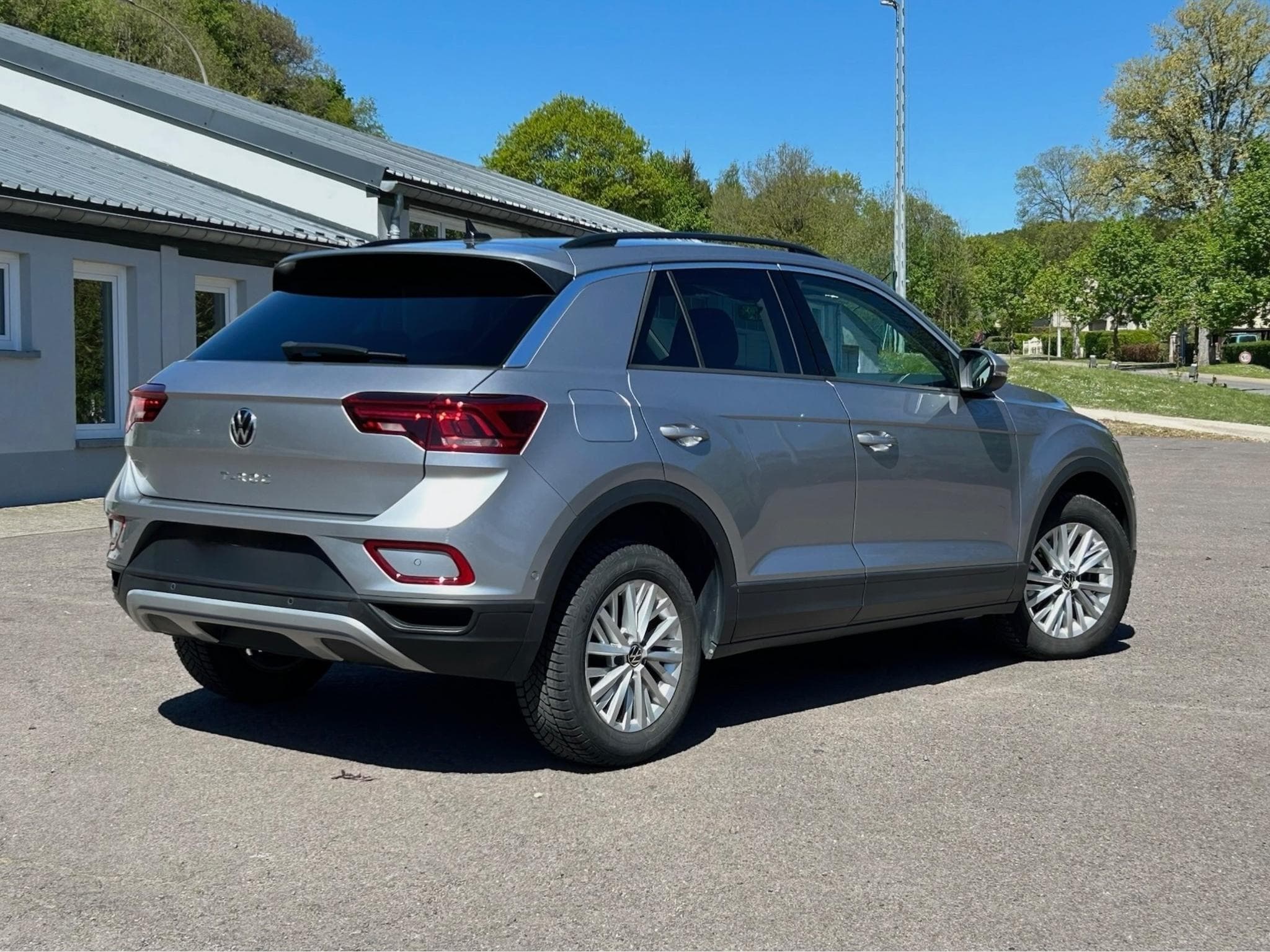 VW T-Roc Life Business (2023) - Photo 1