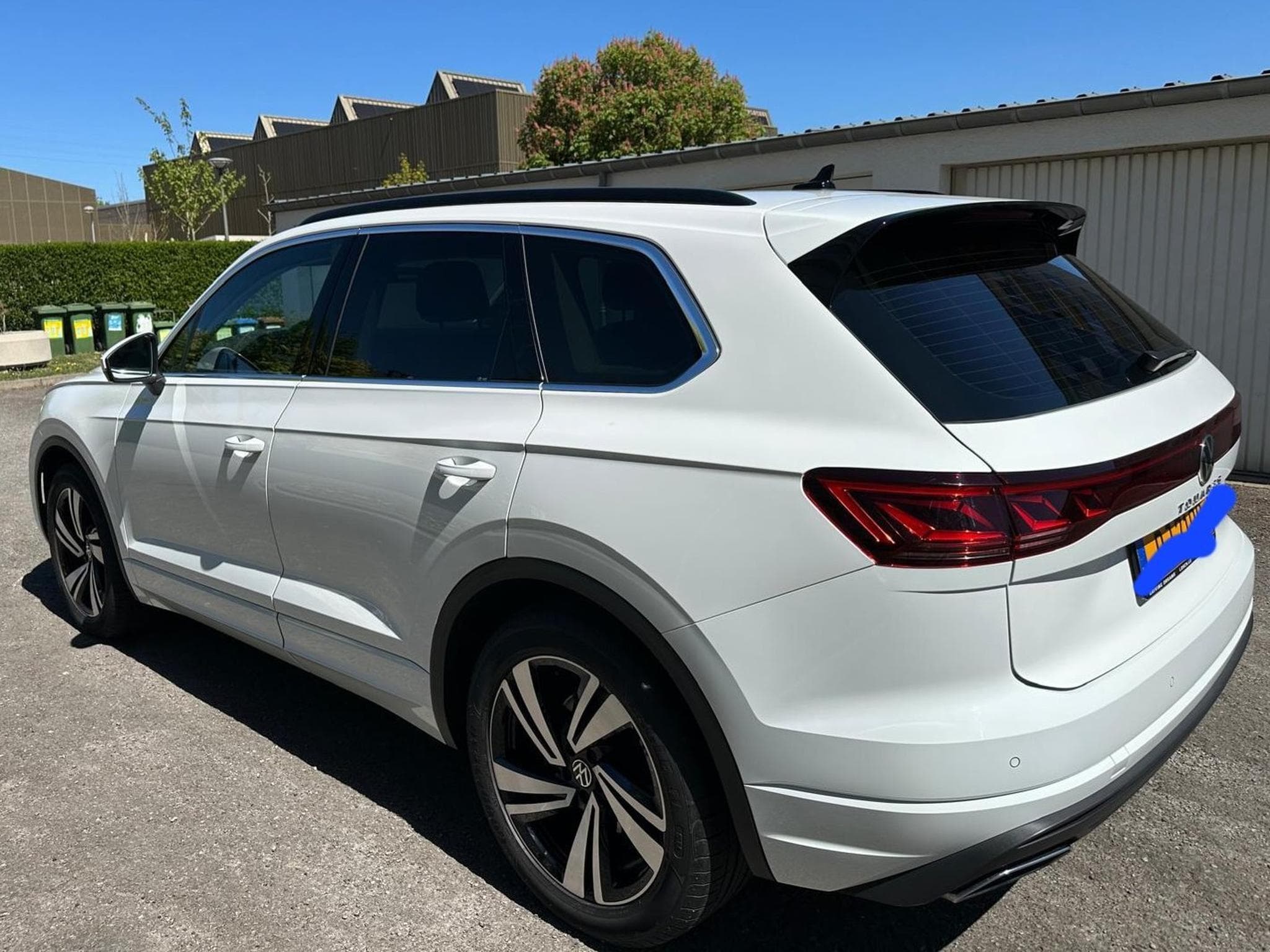 VW Touareg Elegance 3.0 V6 TDI-231CH (2024) - Photo 3