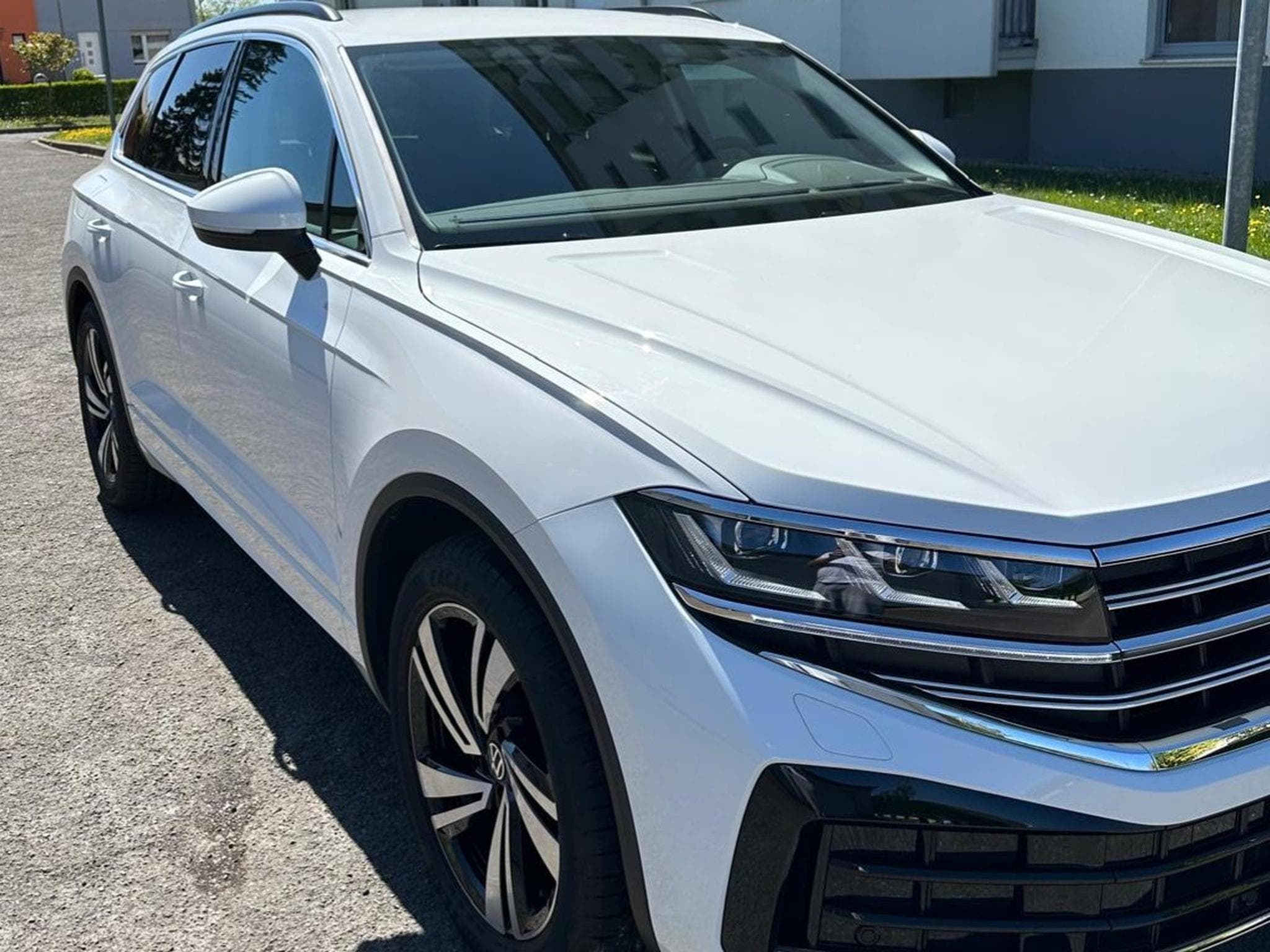 VW Touareg Elegance 3.0 V6 TDI-231CH (2024) - Photo 4
