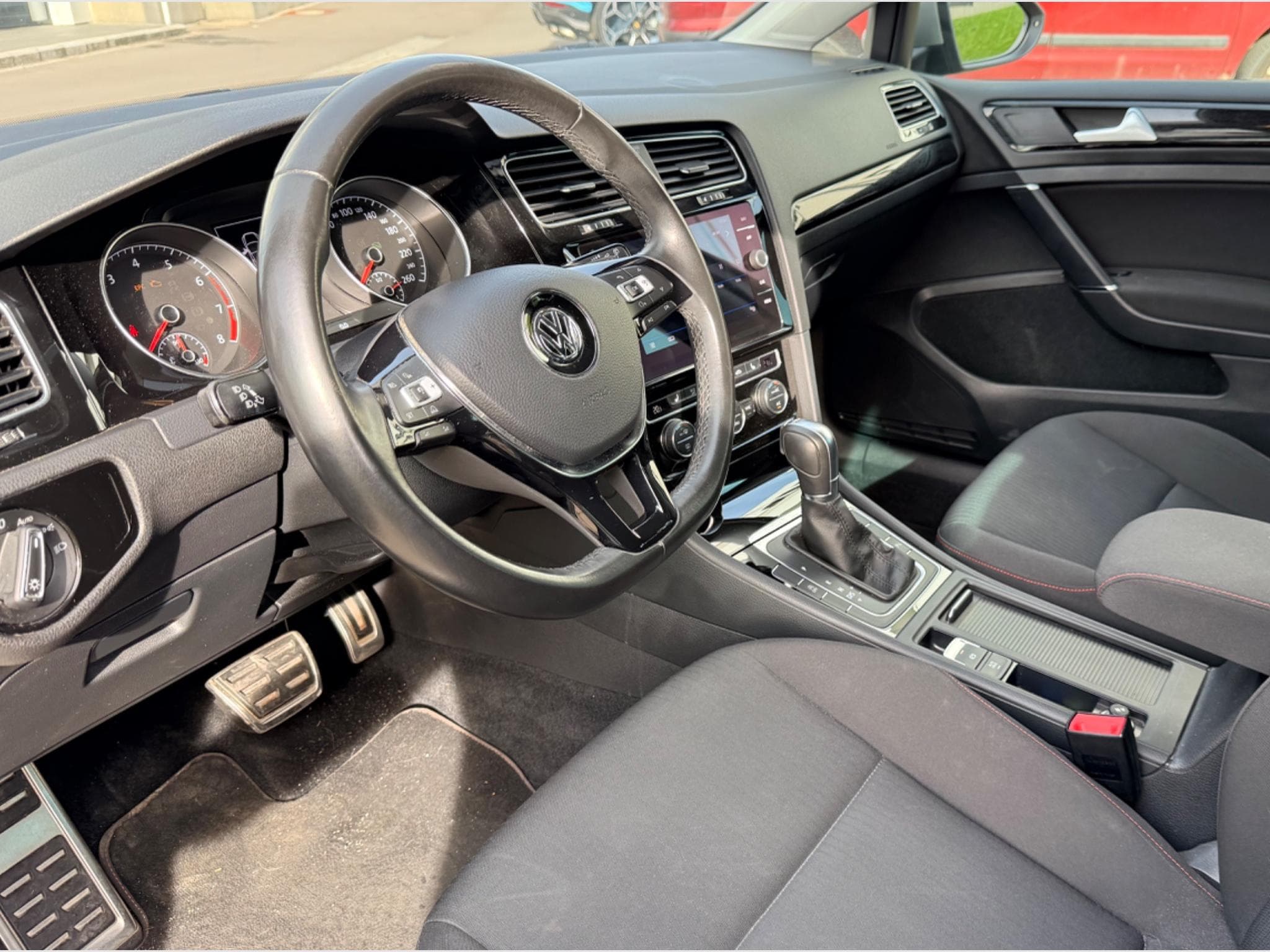 VW Golf 1.4 TSI DSG7 125CV Facelift Sound (2017) - Photo 10