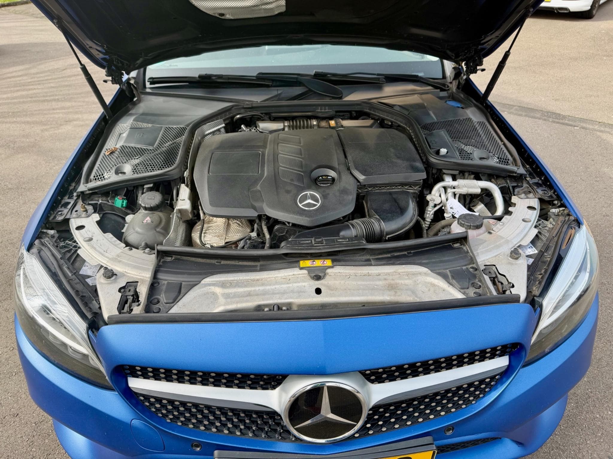 Mercedes C 300 C300de plug-in hybrid diesel-electrique (2020) - Photo 11