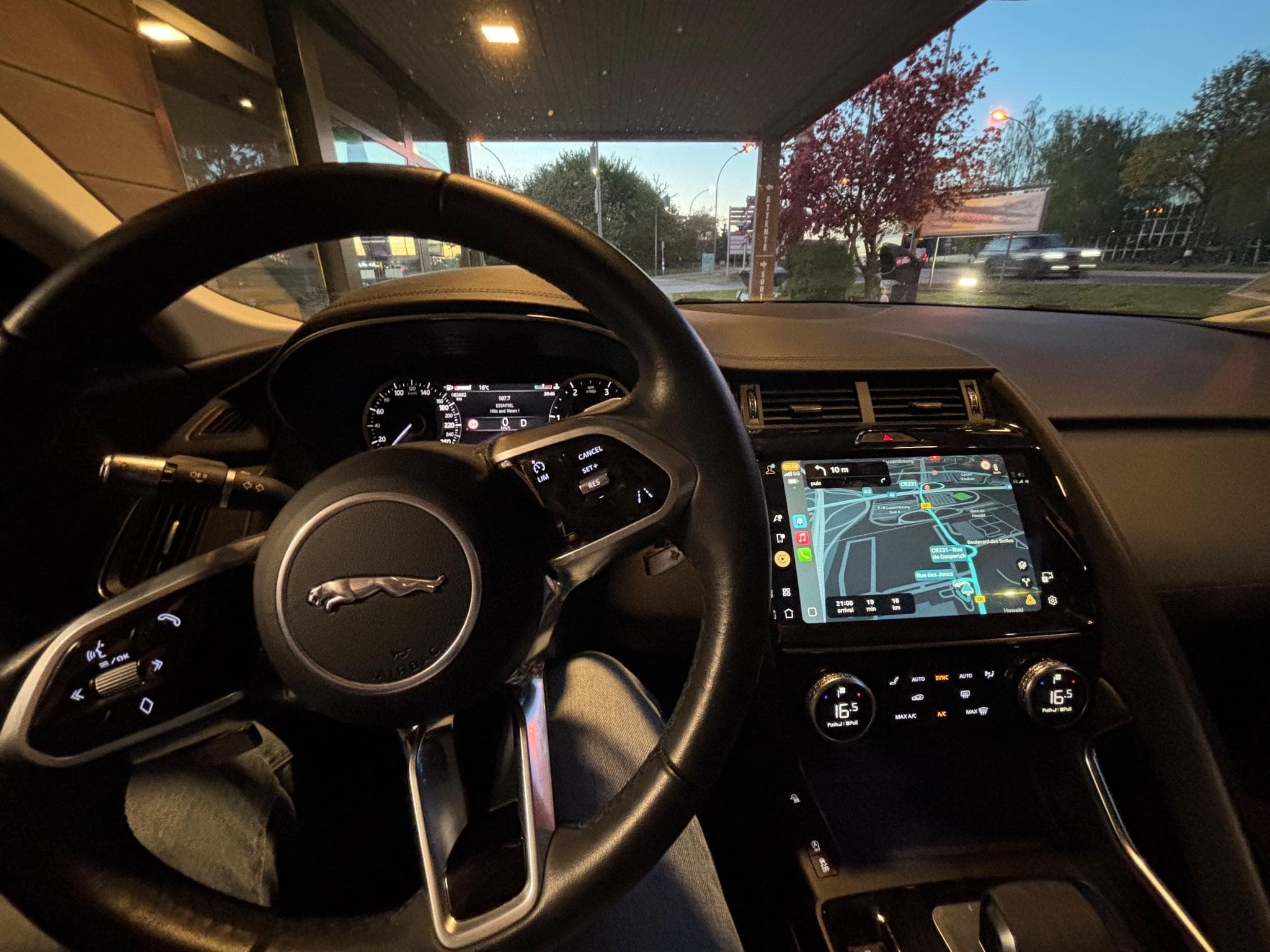 Jaguar E-Pace Jaguar E-Pace D165 AWD Auto (22MY)- MHEV (2022) - Photo 5