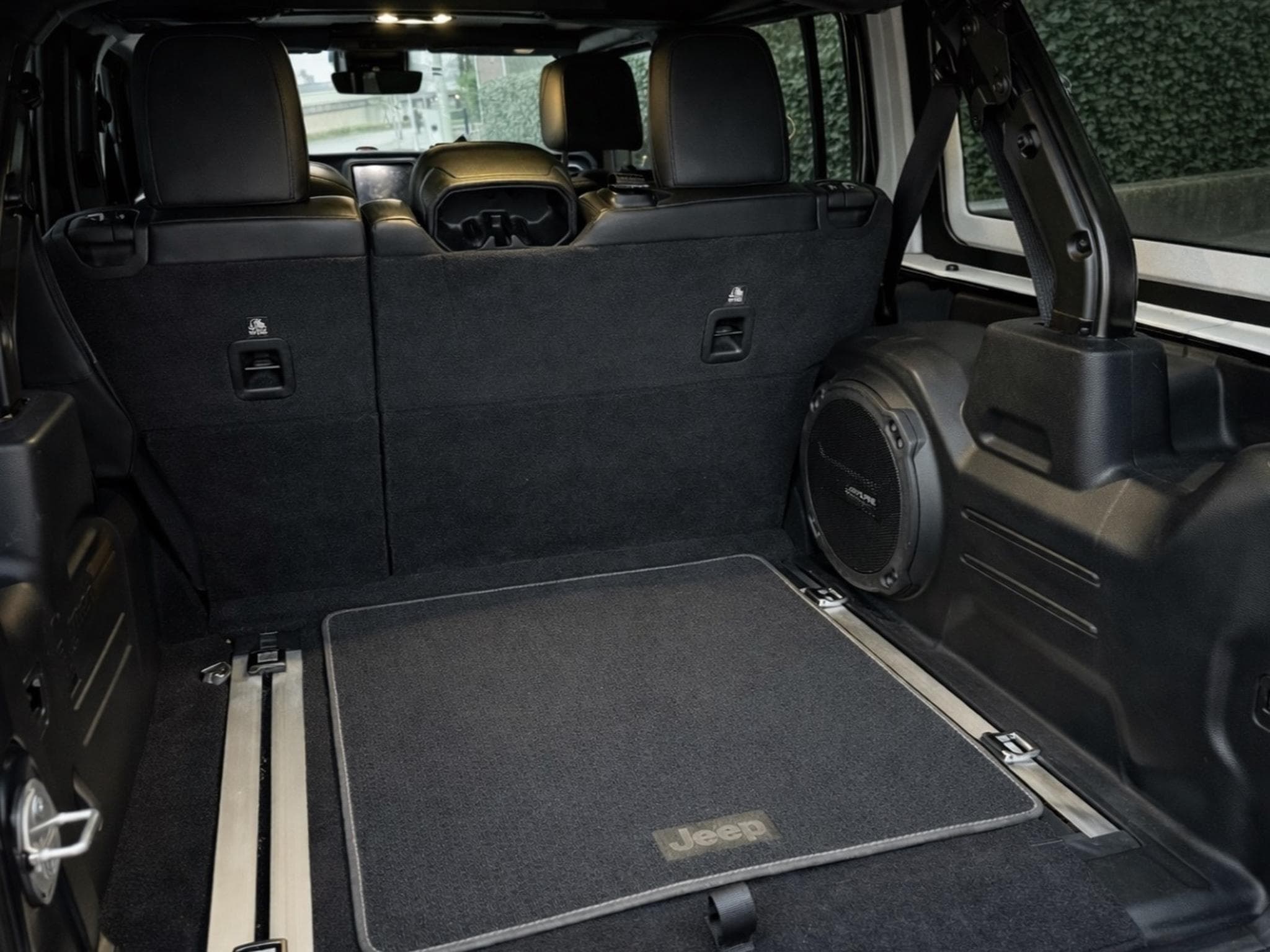 Jeep Wrangler 80th year anniversary (2021) - Photo 4