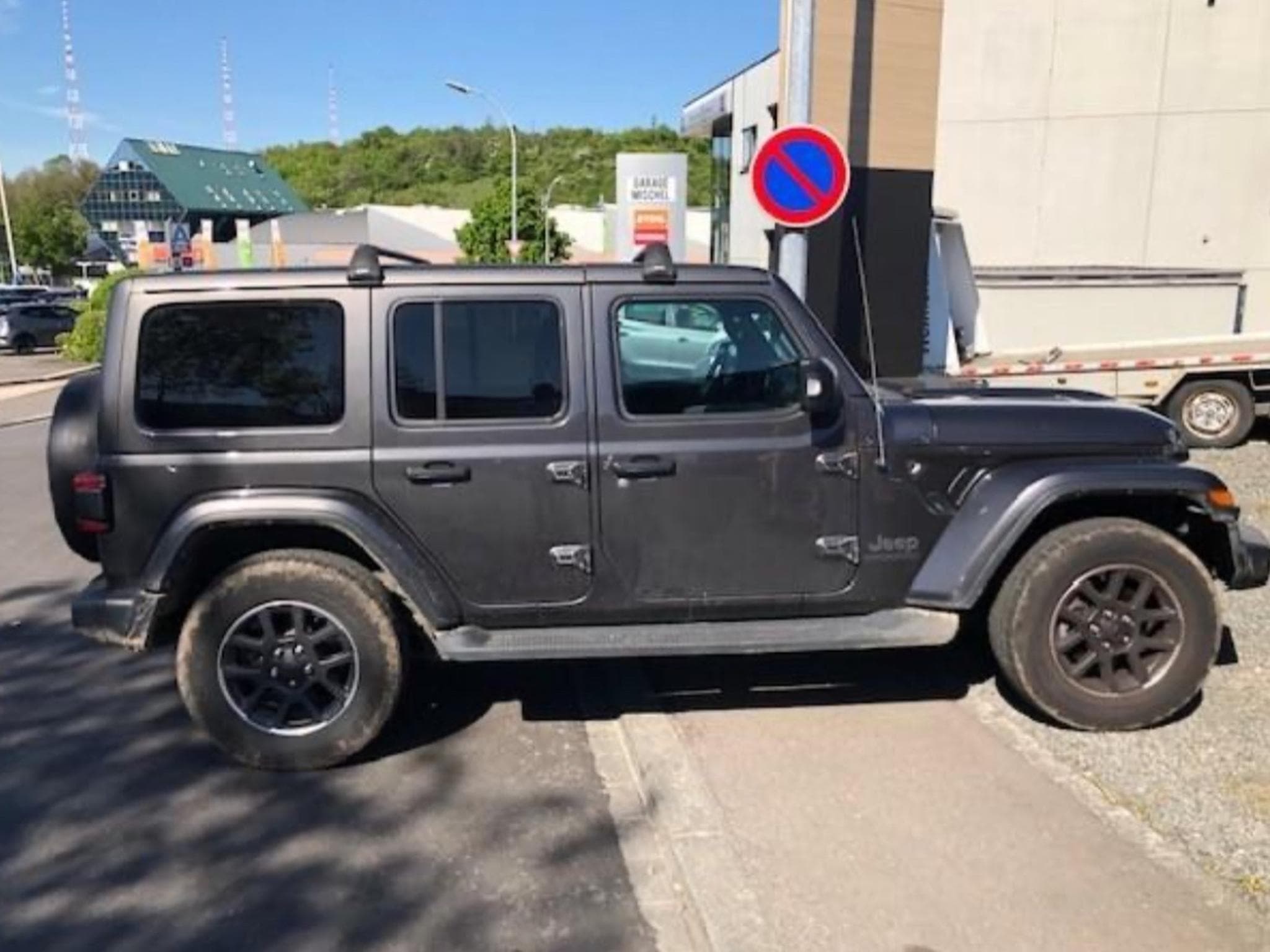 Jeep Wrangler 80th year anniversary (2021) - Photo 7