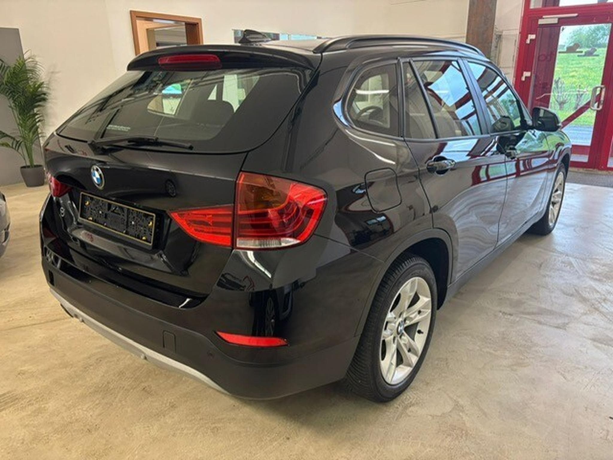 BMW X1 18i sDrive (2014) - Photo 6