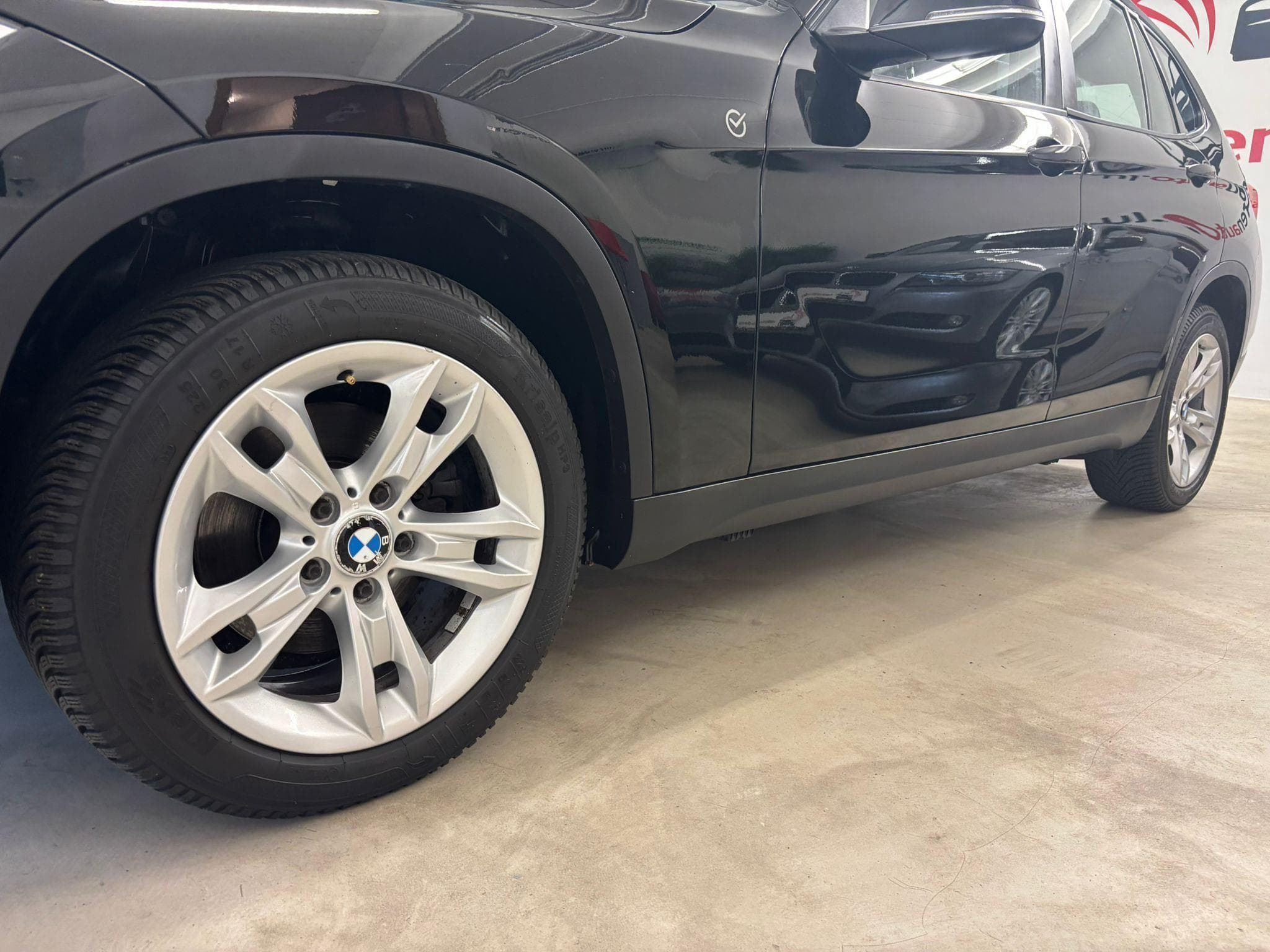 BMW X1 18i sDrive (2014) - Photo 7