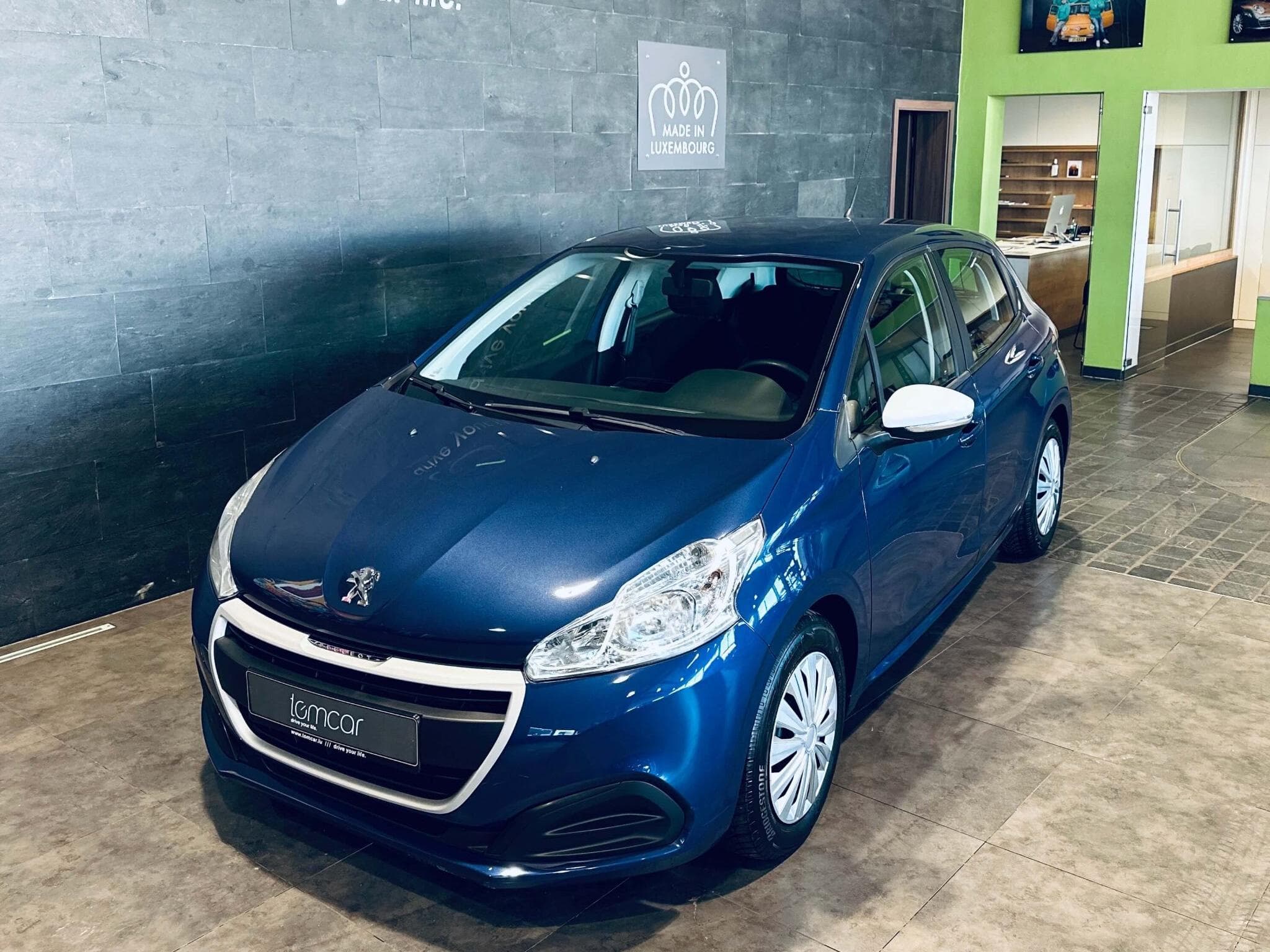 Peugeot 208 208 LIKE (2017) - Photo 3