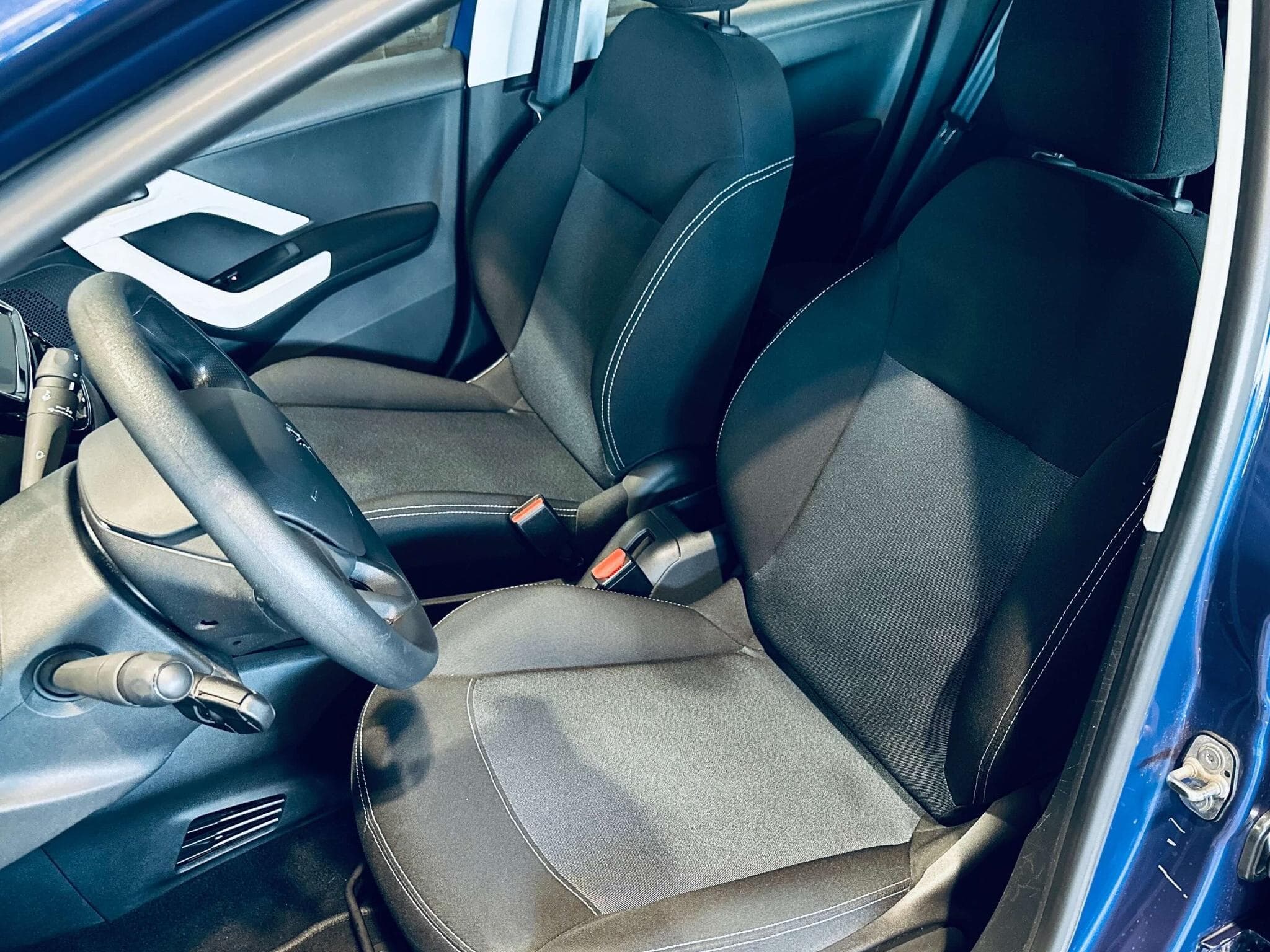 Peugeot 208 208 LIKE (2017) - Photo 7