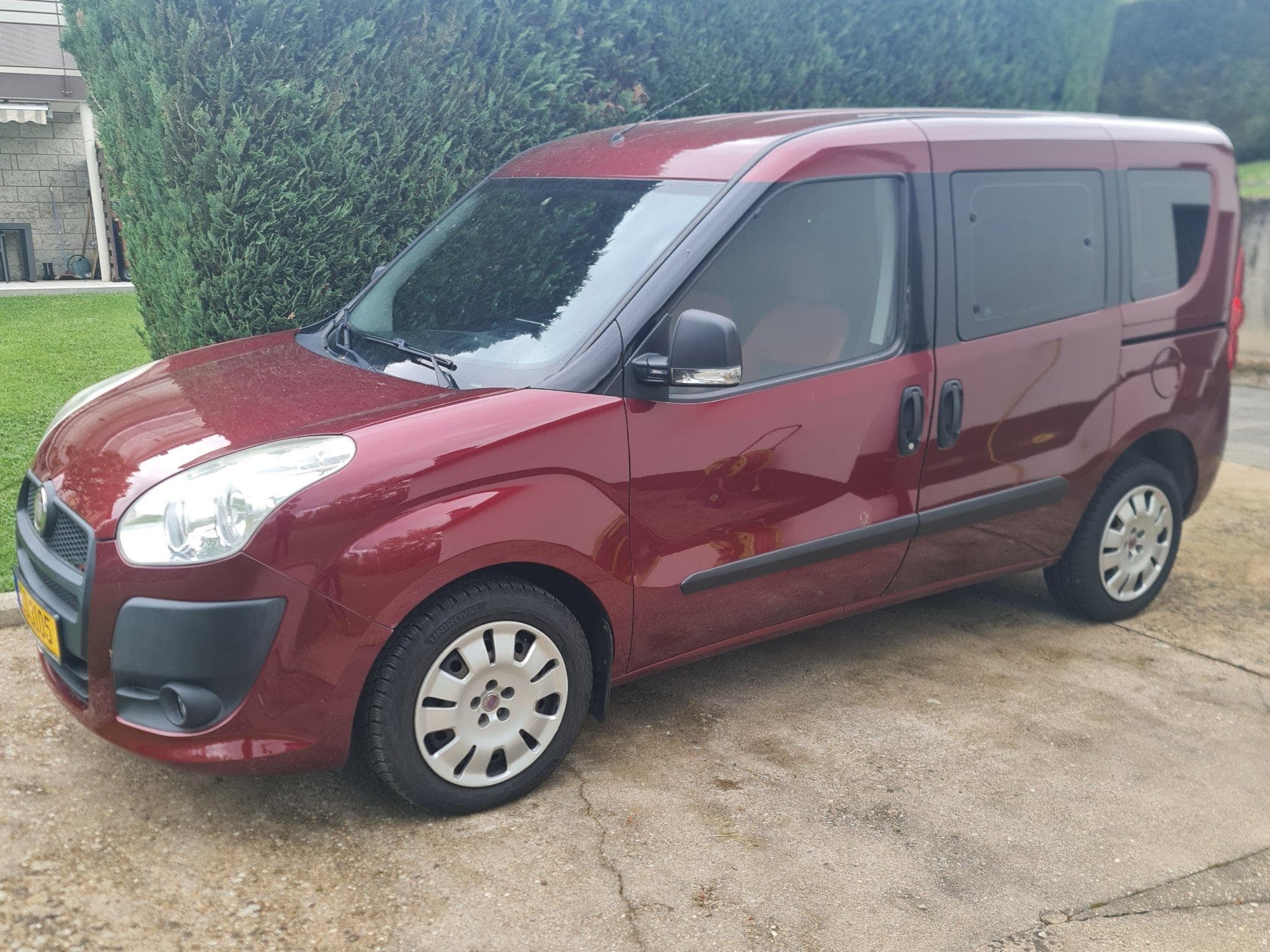 Fiat Doblo (2010) - Photo 1