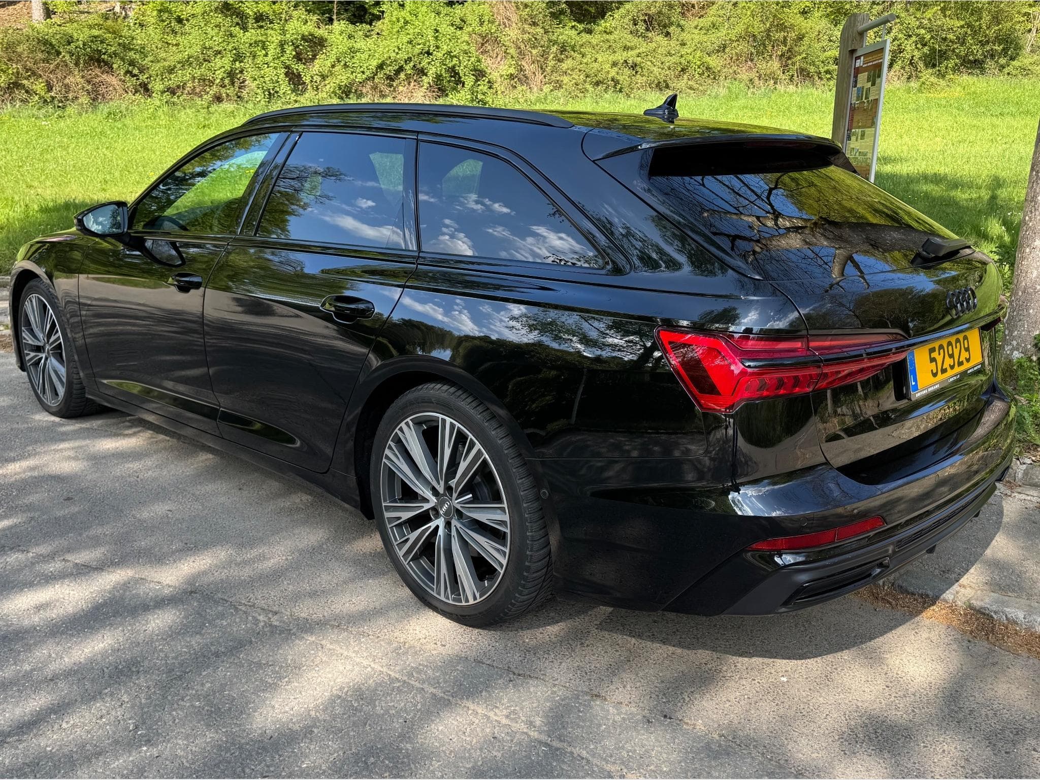 Audi A6 S-line (2020) - Photo 2