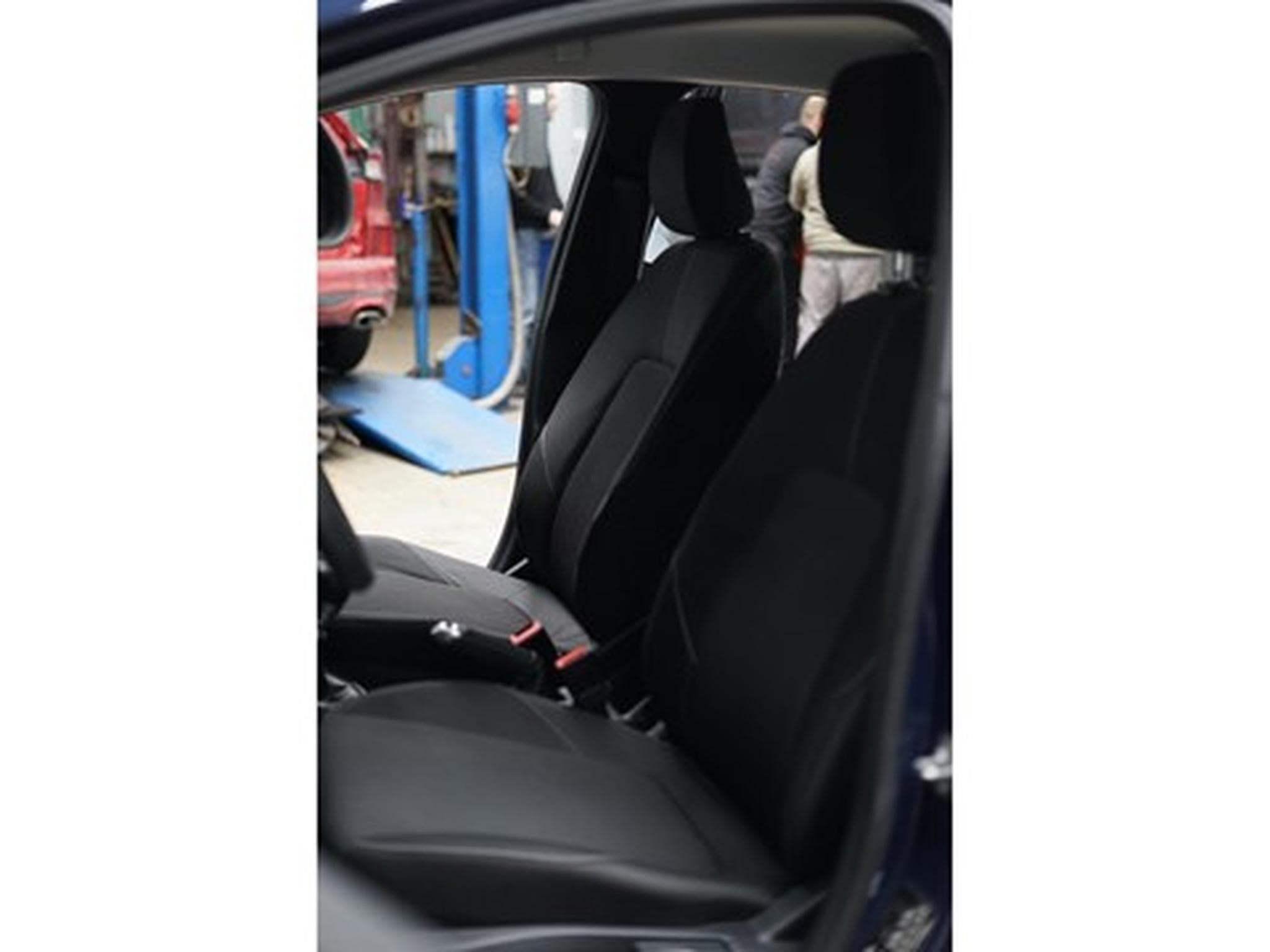 Ford Puma 1.0i Ecoboost mHEV Titanium 125cv M6 (2021) - Photo 11