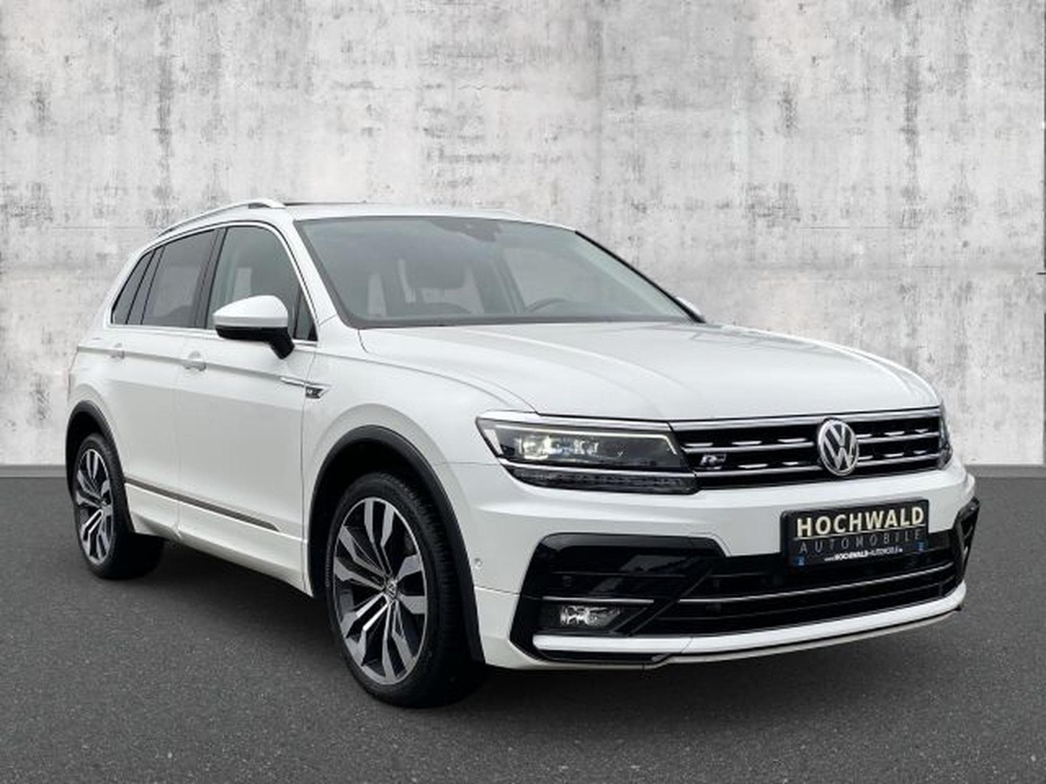 VW Tiguan Tiguan 2.0 TDI DSG Highl. R-Line 4M AHK PANO LED (2018) - Photo 7