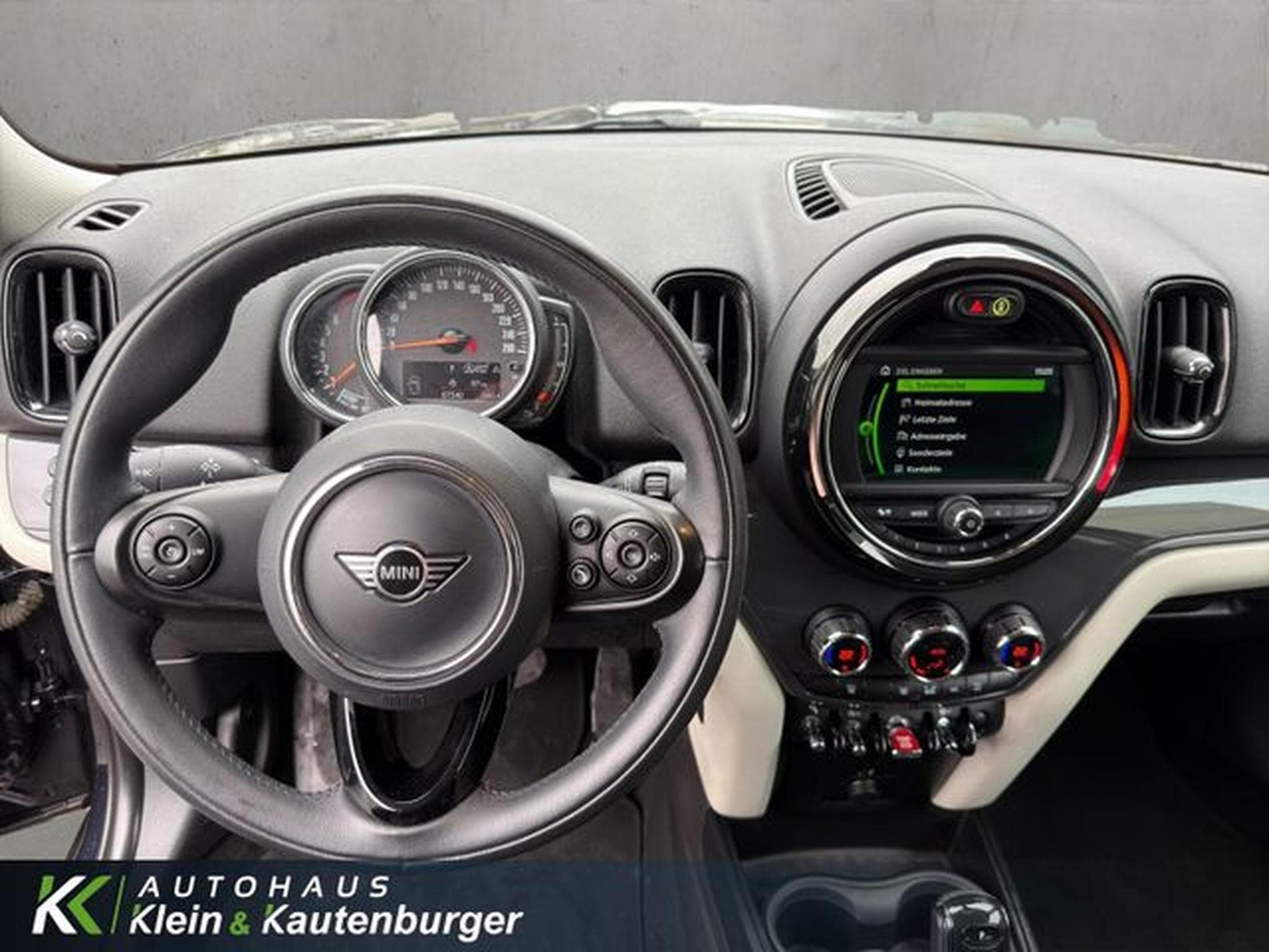 MINI Countryman COUNTRYMAN Cooper +NAVI+EINPARKHILFE (2020) - Photo 14