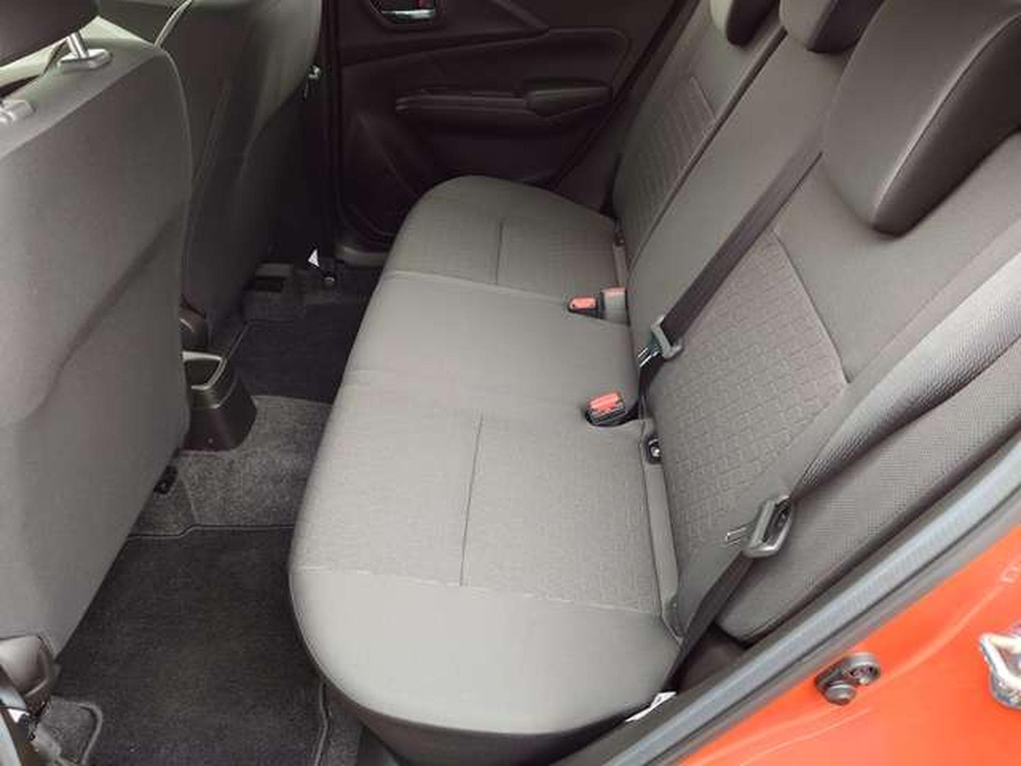 Suzuki Swift Swift 1.2i SHVS Grand Luxe 12V (2025) - Photo 5