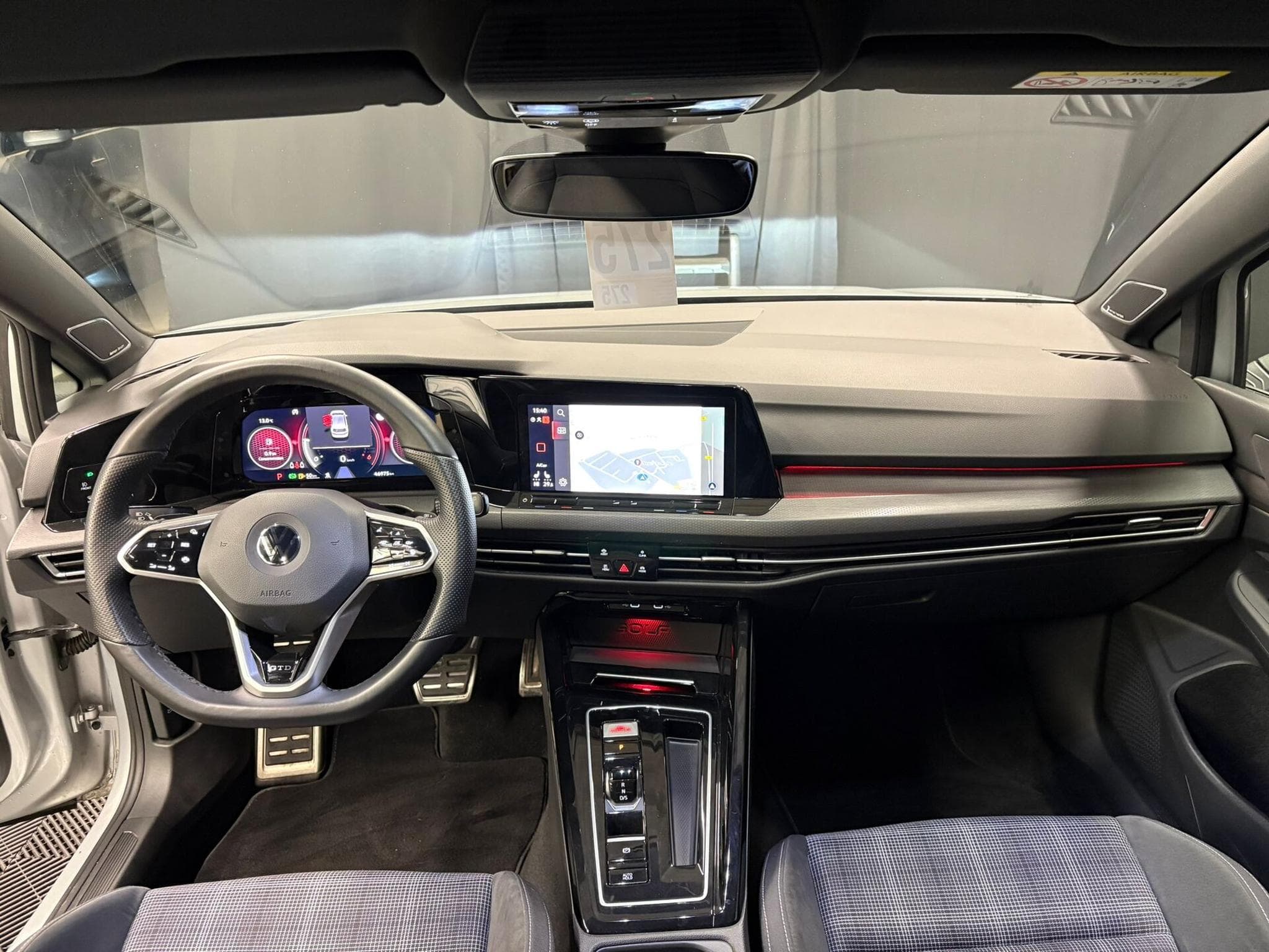 VW Golf GTD 2.0 TDI 200CV CAMERA/NAVI/CARPLAY (2022) - Photo 14