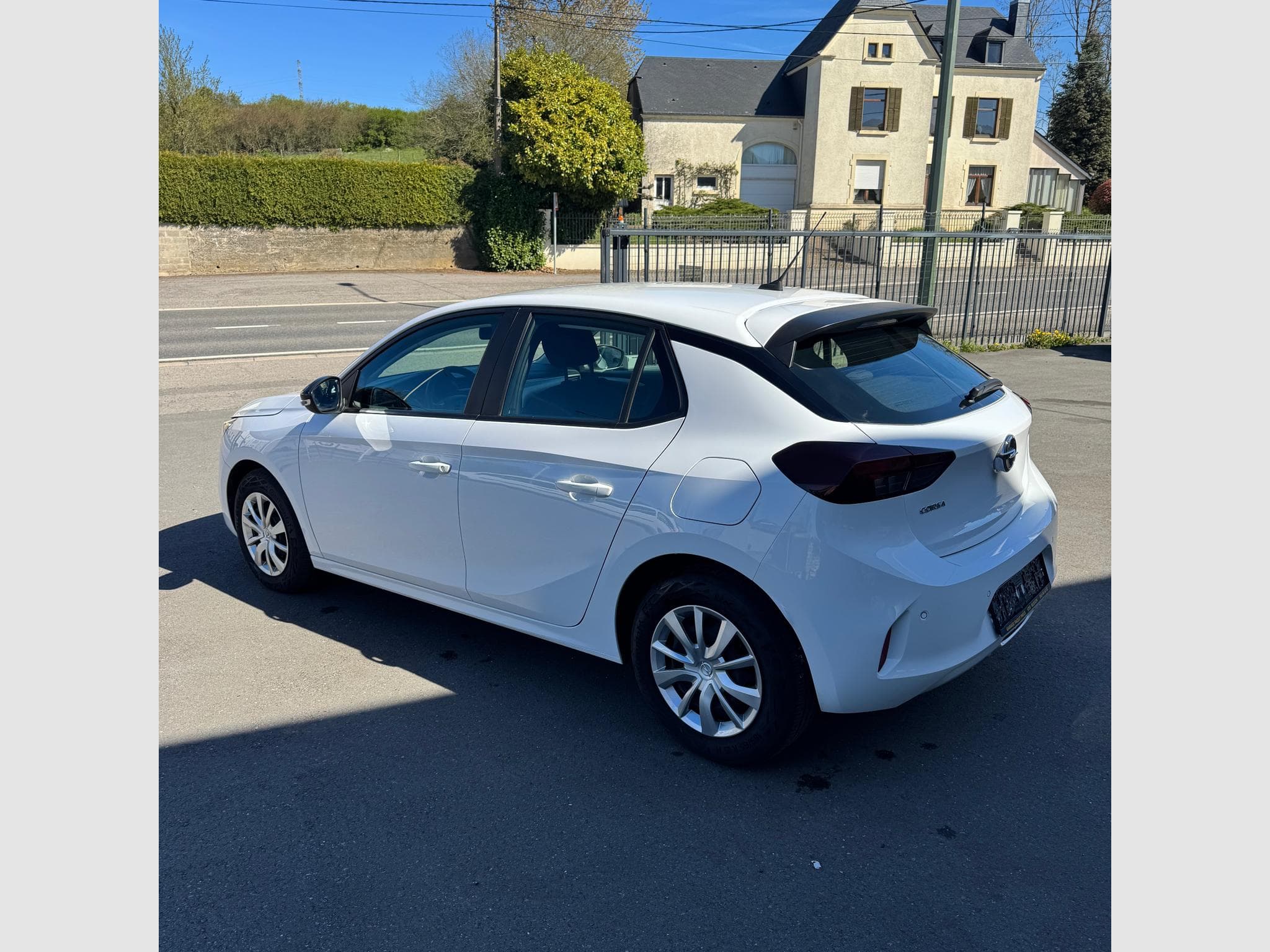 Opel Corsa 1,2 I EDITION (2022) - Photo 5