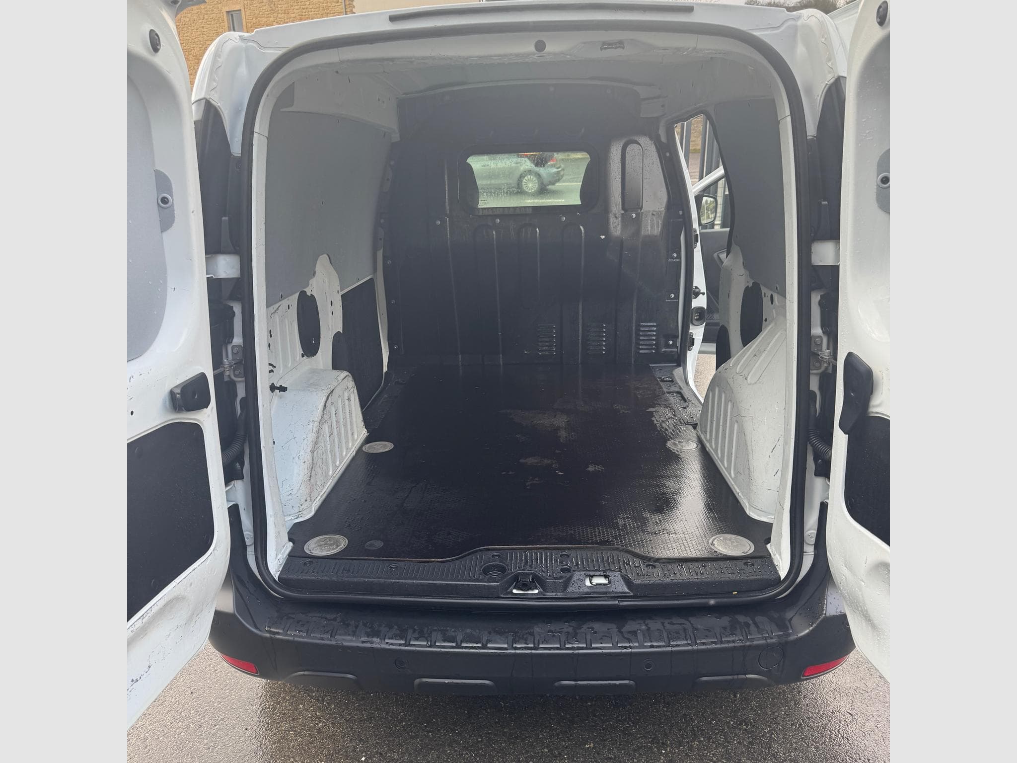 Renault Express 1,5 BLUE ECOLEALER COMFORT (2022) - Photo 14