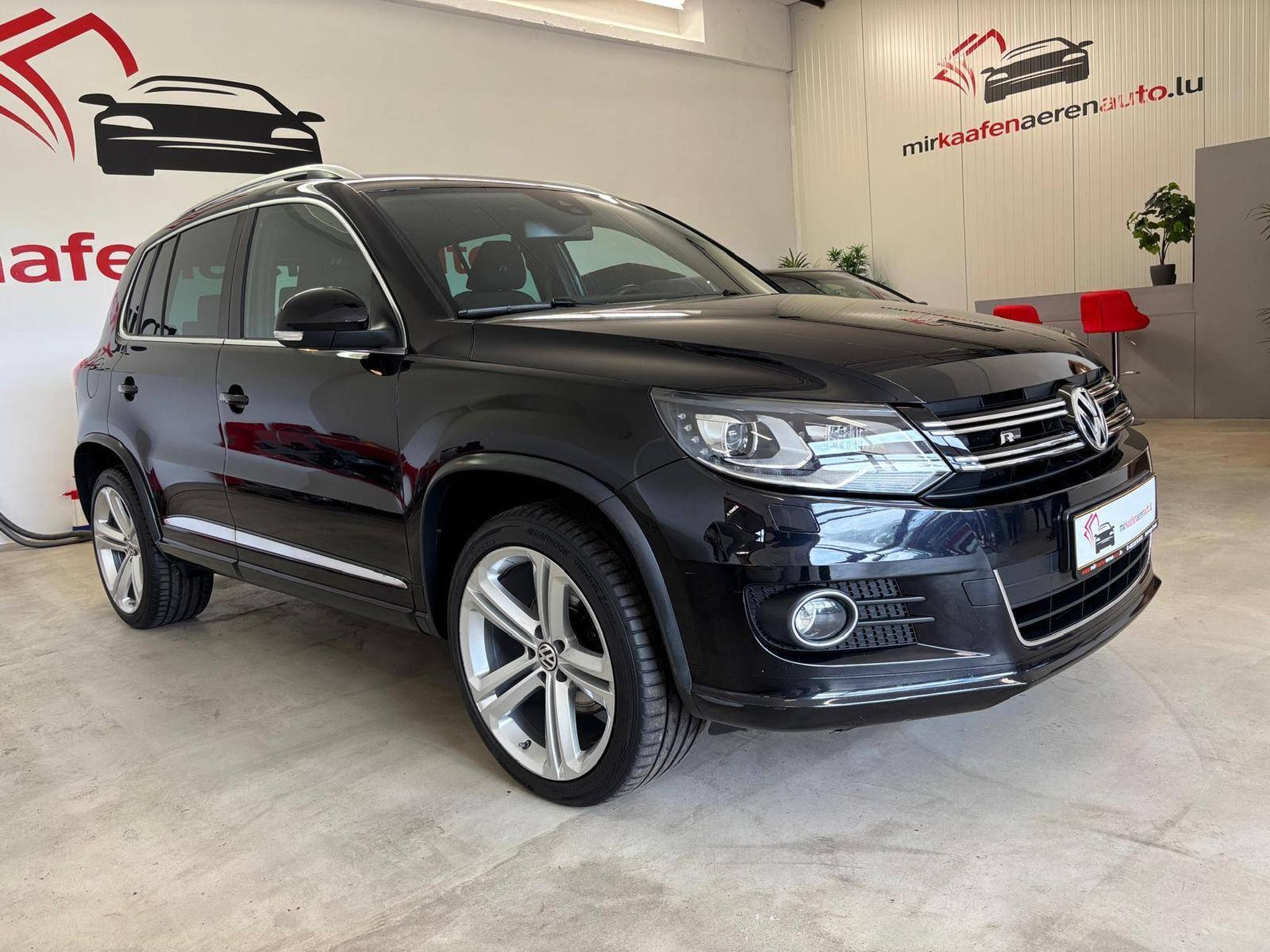 VW Tiguan R-Line 4x4 (2016) - Photo 1