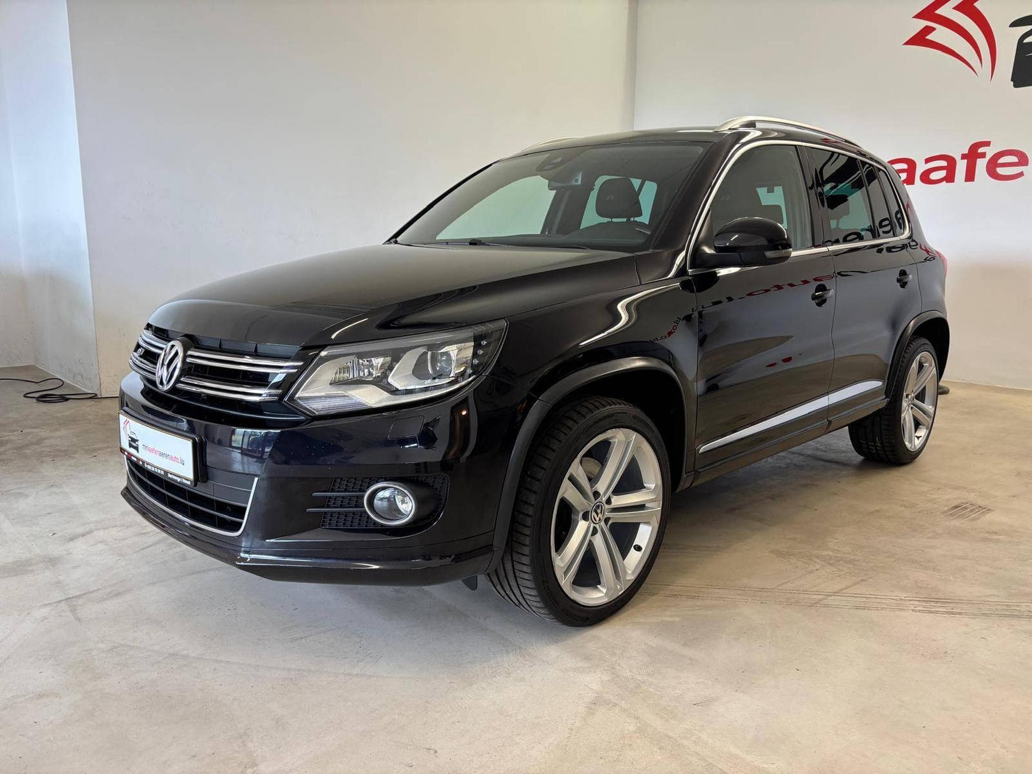 VW Tiguan R-Line 4x4 (2016) - Photo 3