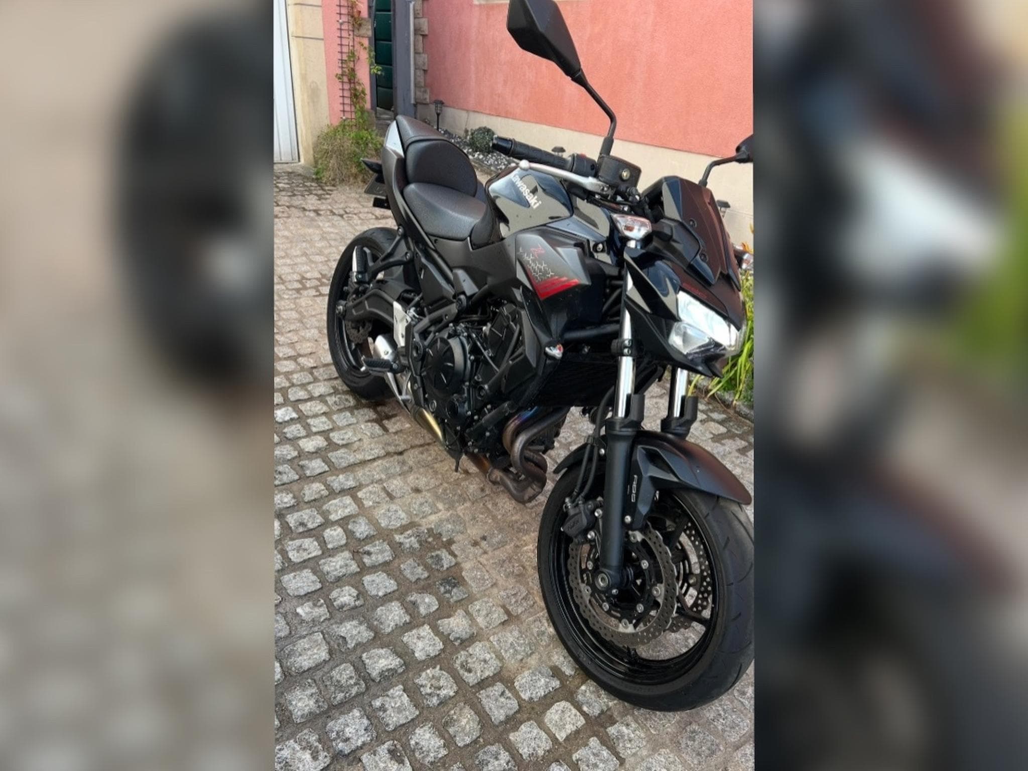 Kawasaki Z Z650 (2021) - Photo 1