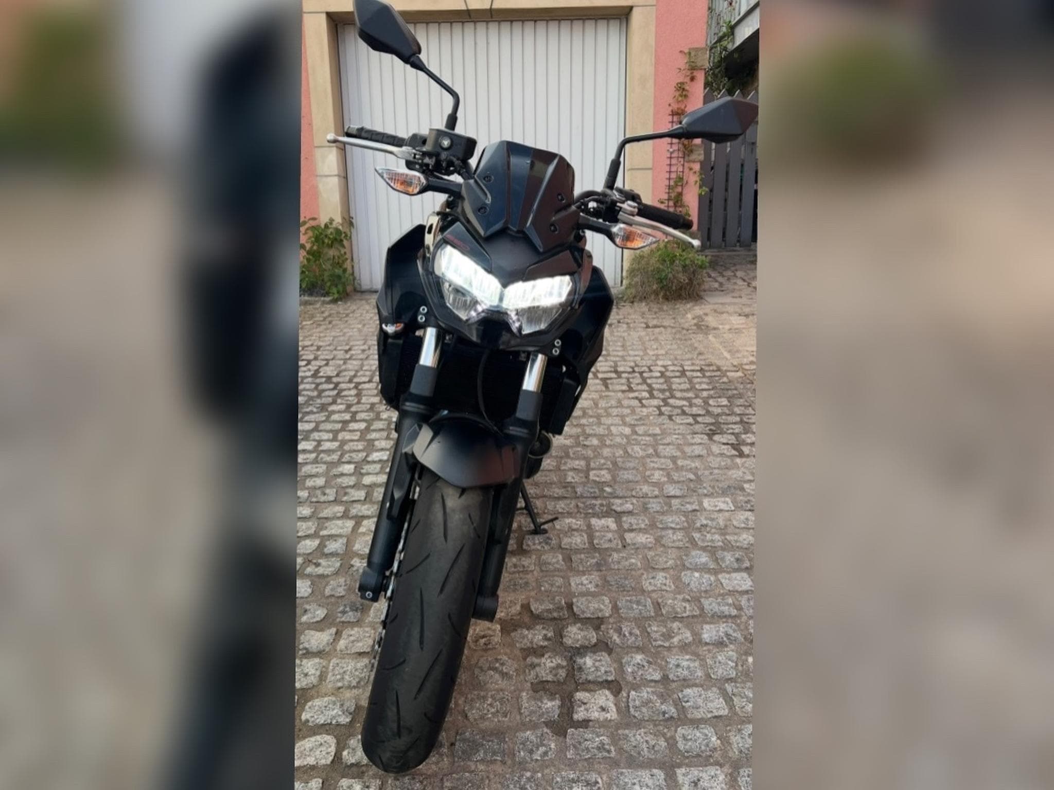 Kawasaki Z Z650 (2021) - Photo 2