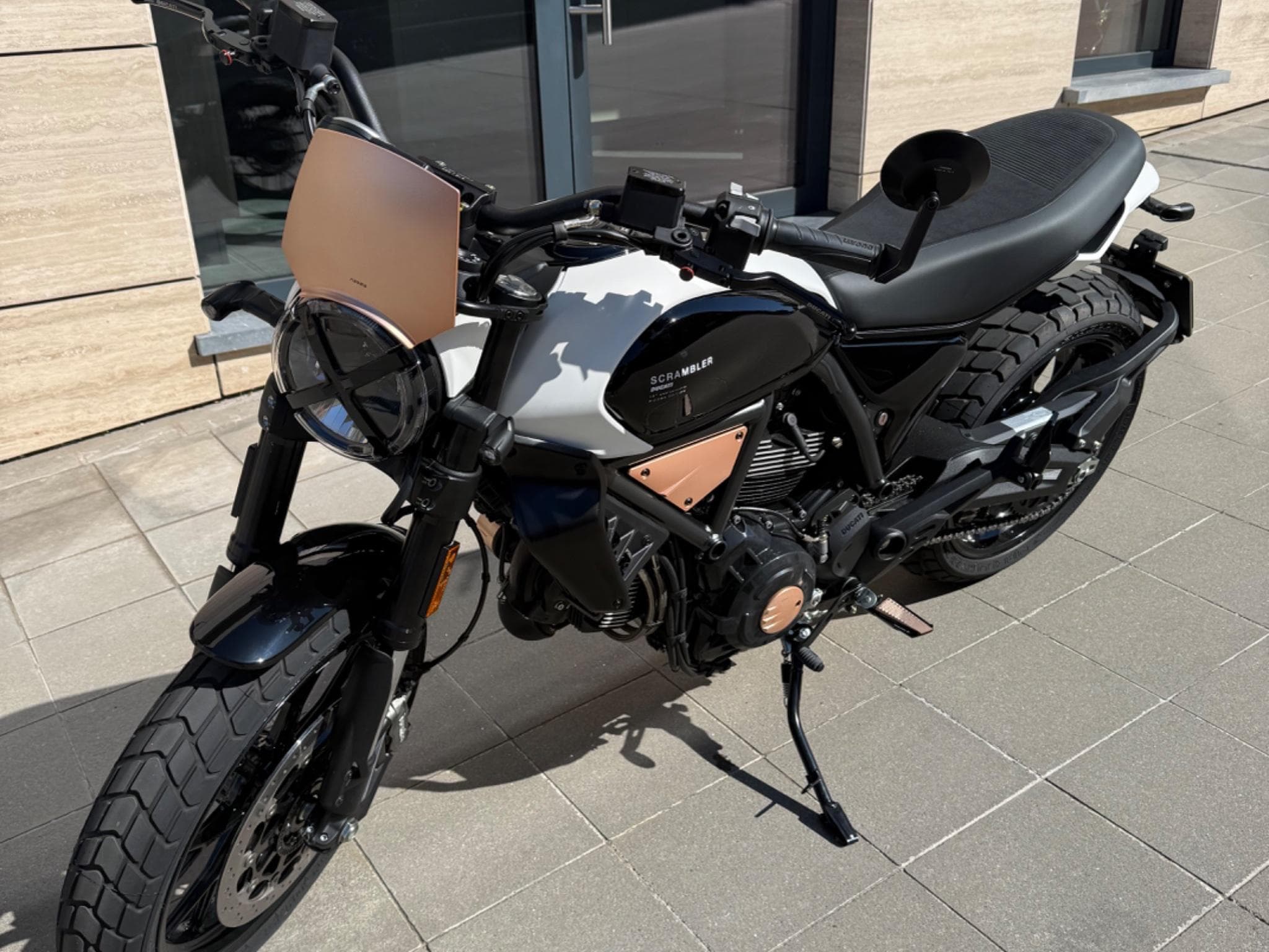 Ducati Scrambler Édition spéciale RIZONA (2025) - Photo 2