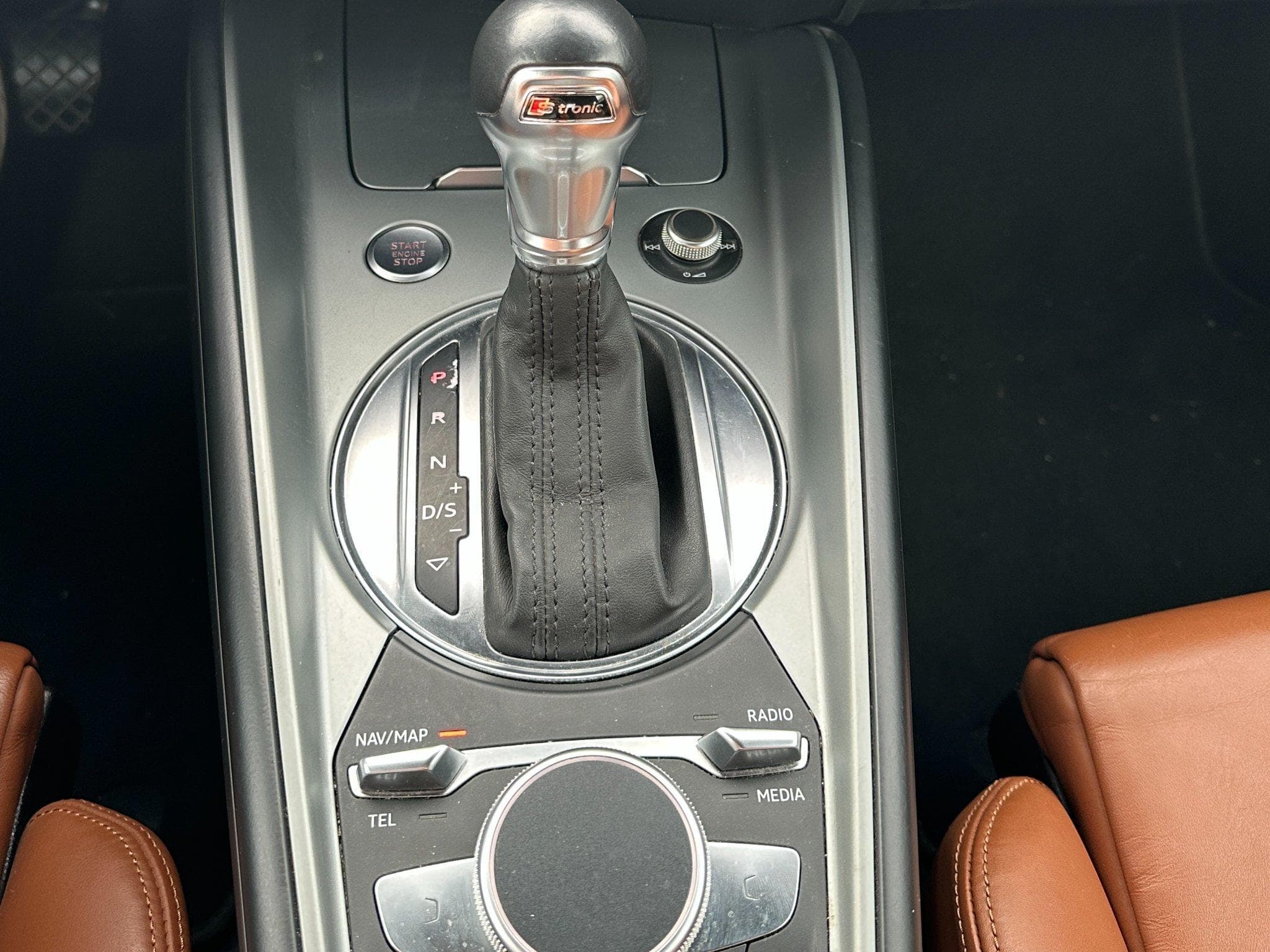 Audi TT Roadster S-line (2015) - Photo 7
