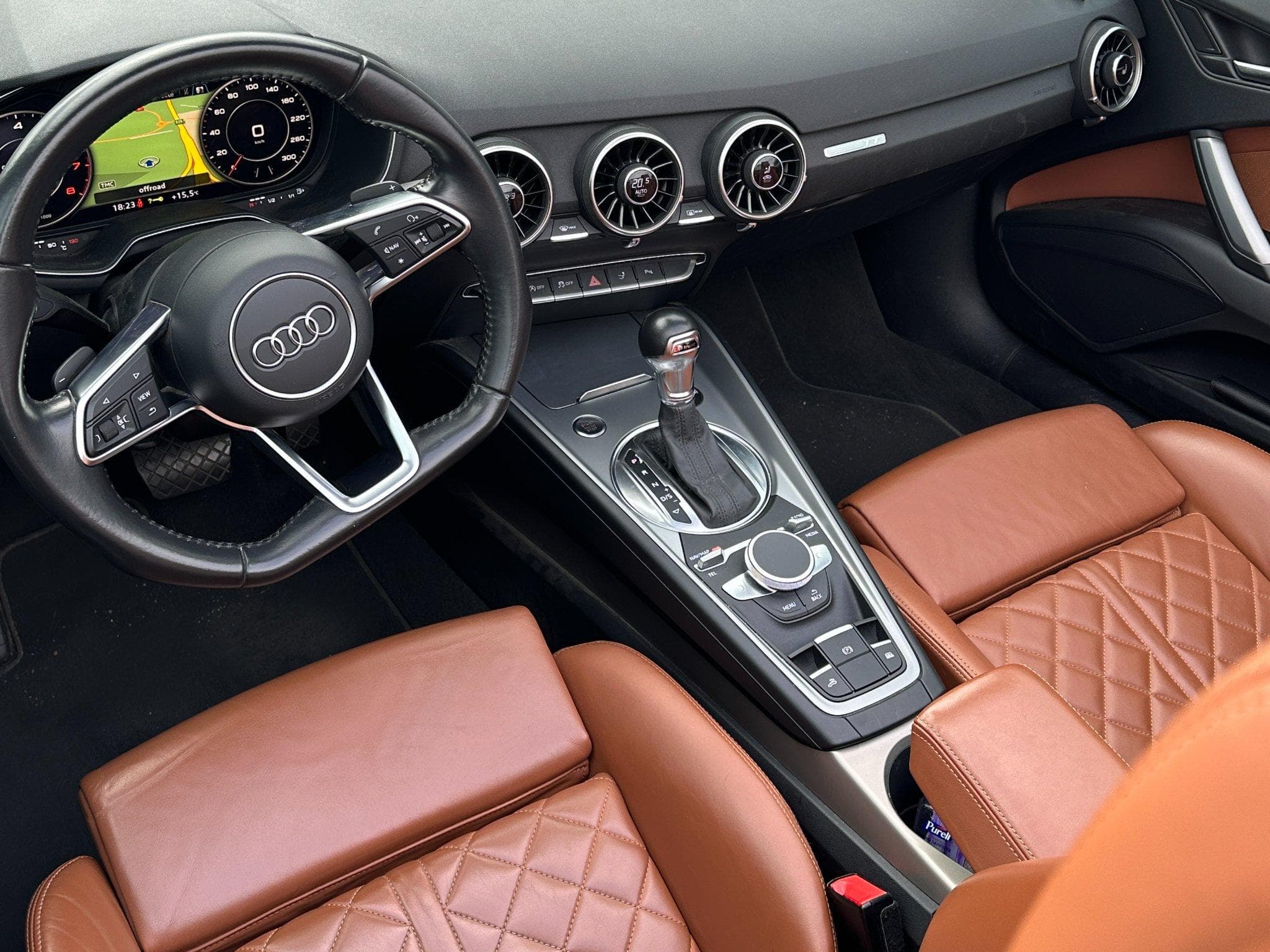 Audi TT Roadster S-line (2015) - Photo 11