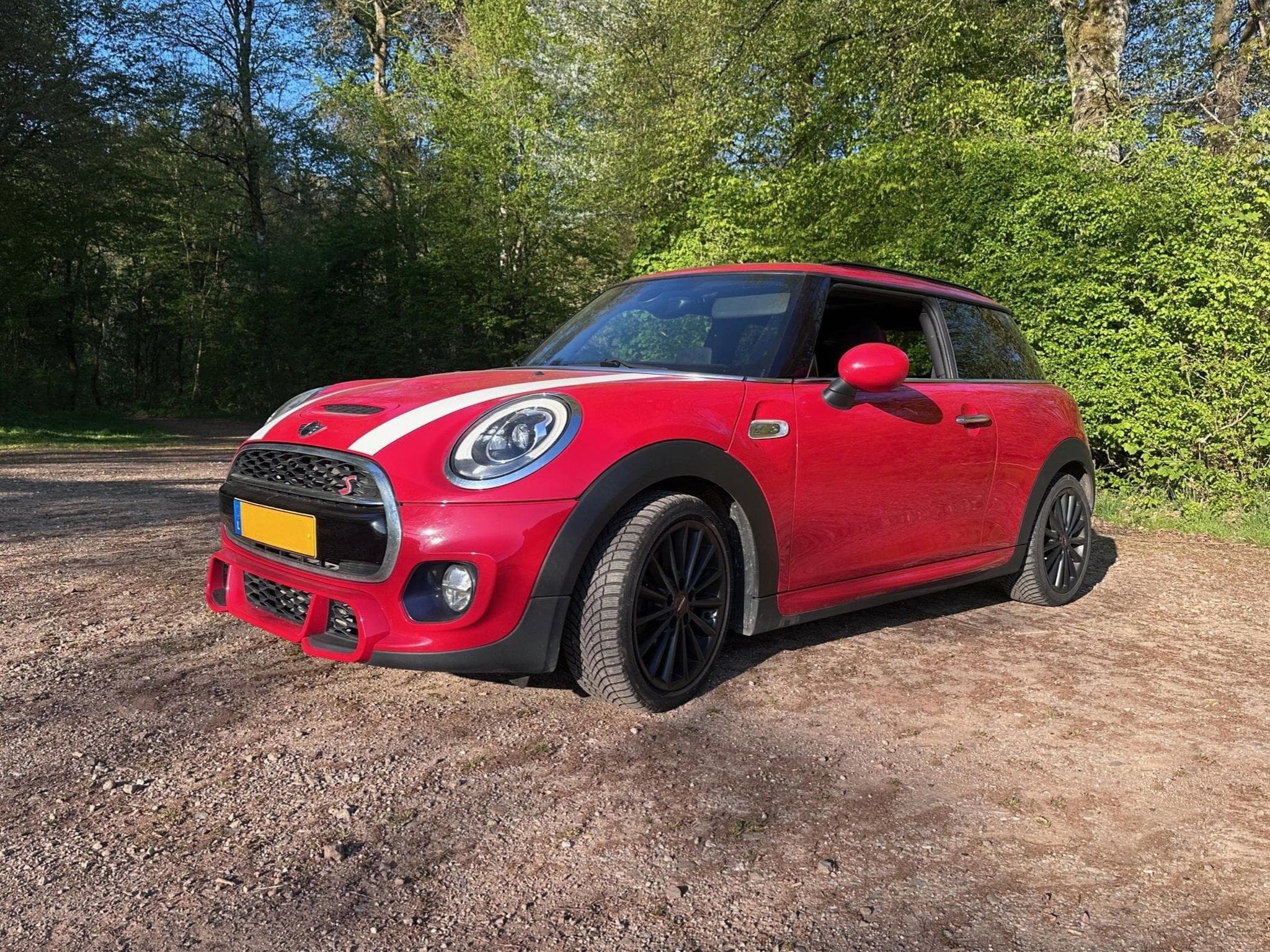 Mini Cooper SD JCW (2017) - Photo 2