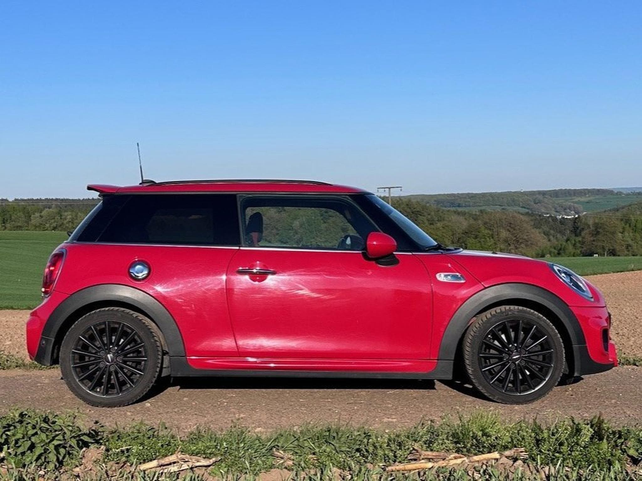 Mini Cooper SD JCW (2017) - Photo 4